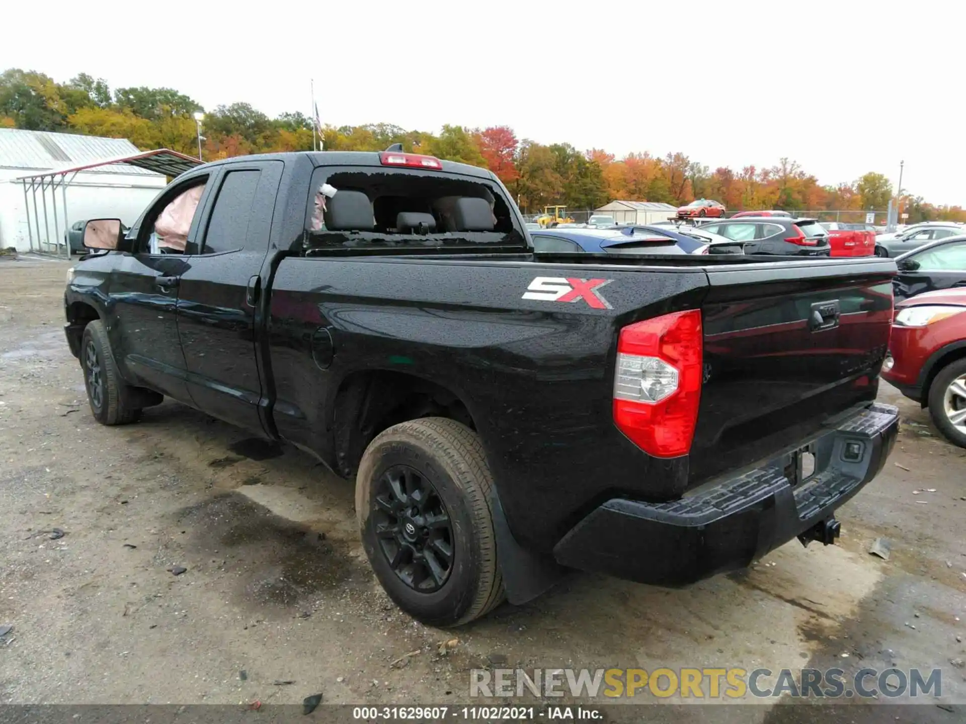 3 Photograph of a damaged car 5TFUY5F1XLX913013 TOYOTA TUNDRA 4WD 2020