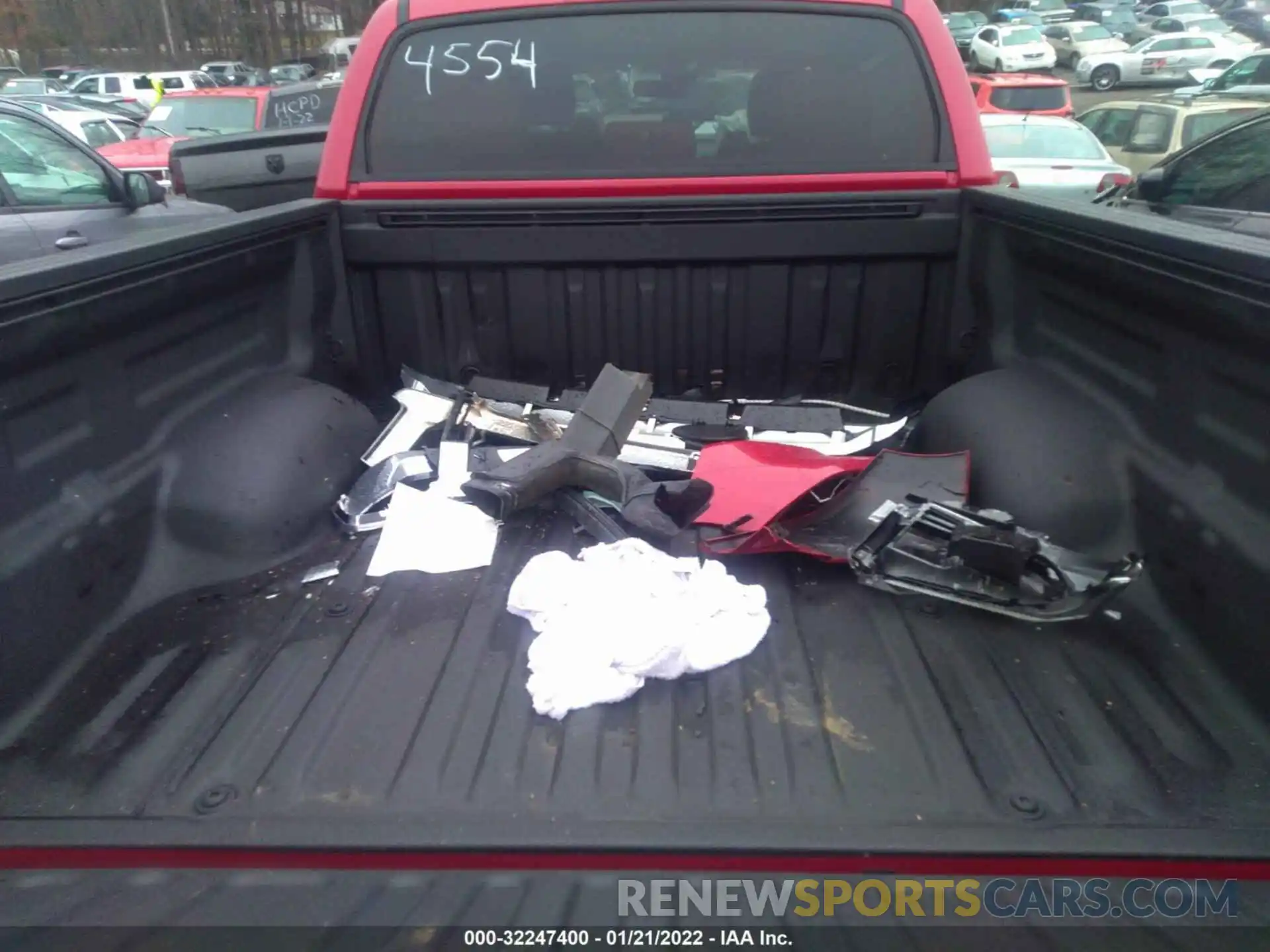 5 Photograph of a damaged car 5TFAY5F17MX004554 TOYOTA TUNDRA 4WD 2021