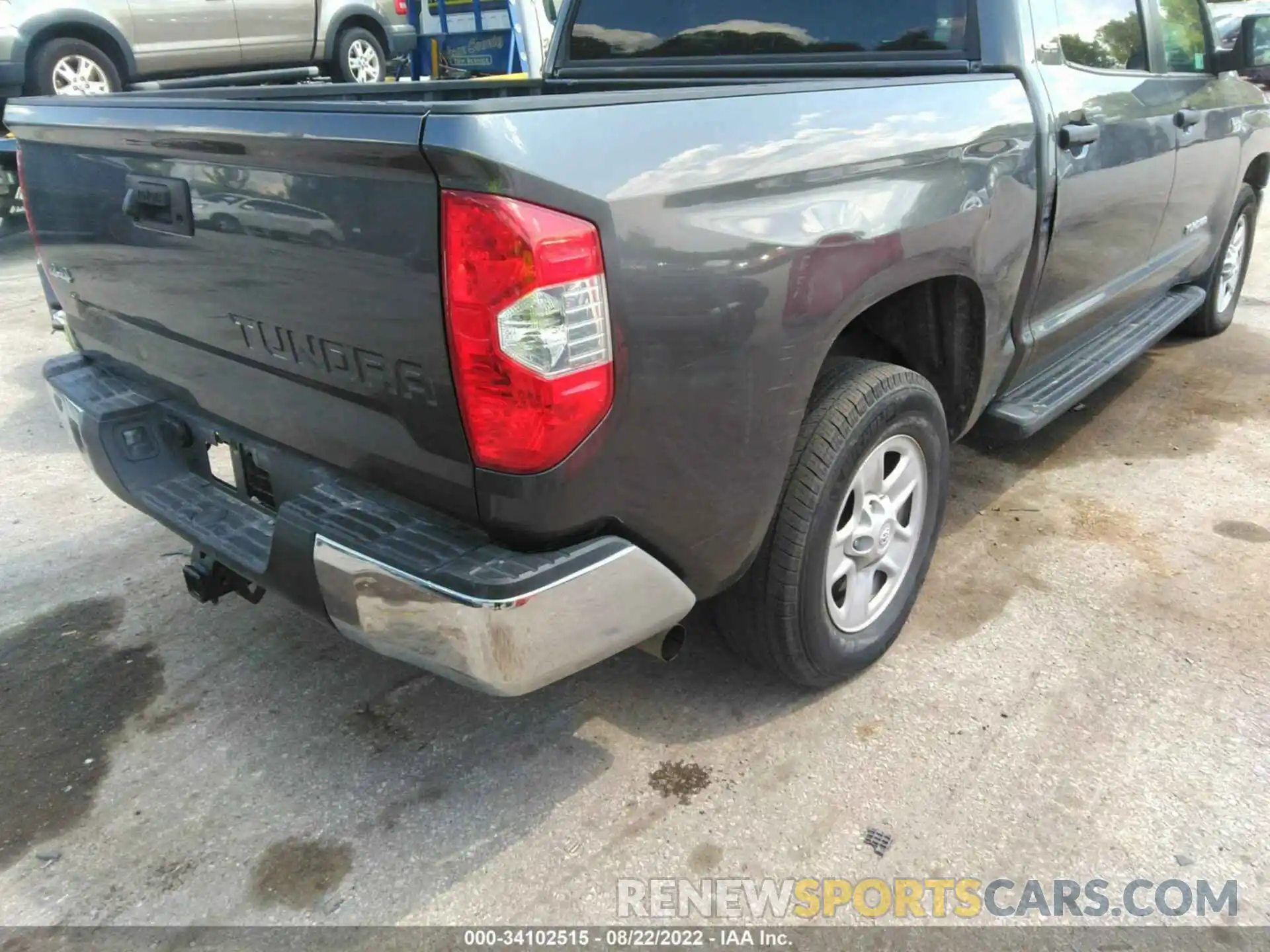 4 Photograph of a damaged car 5TFDY5F10MX019121 TOYOTA TUNDRA 4WD 2021