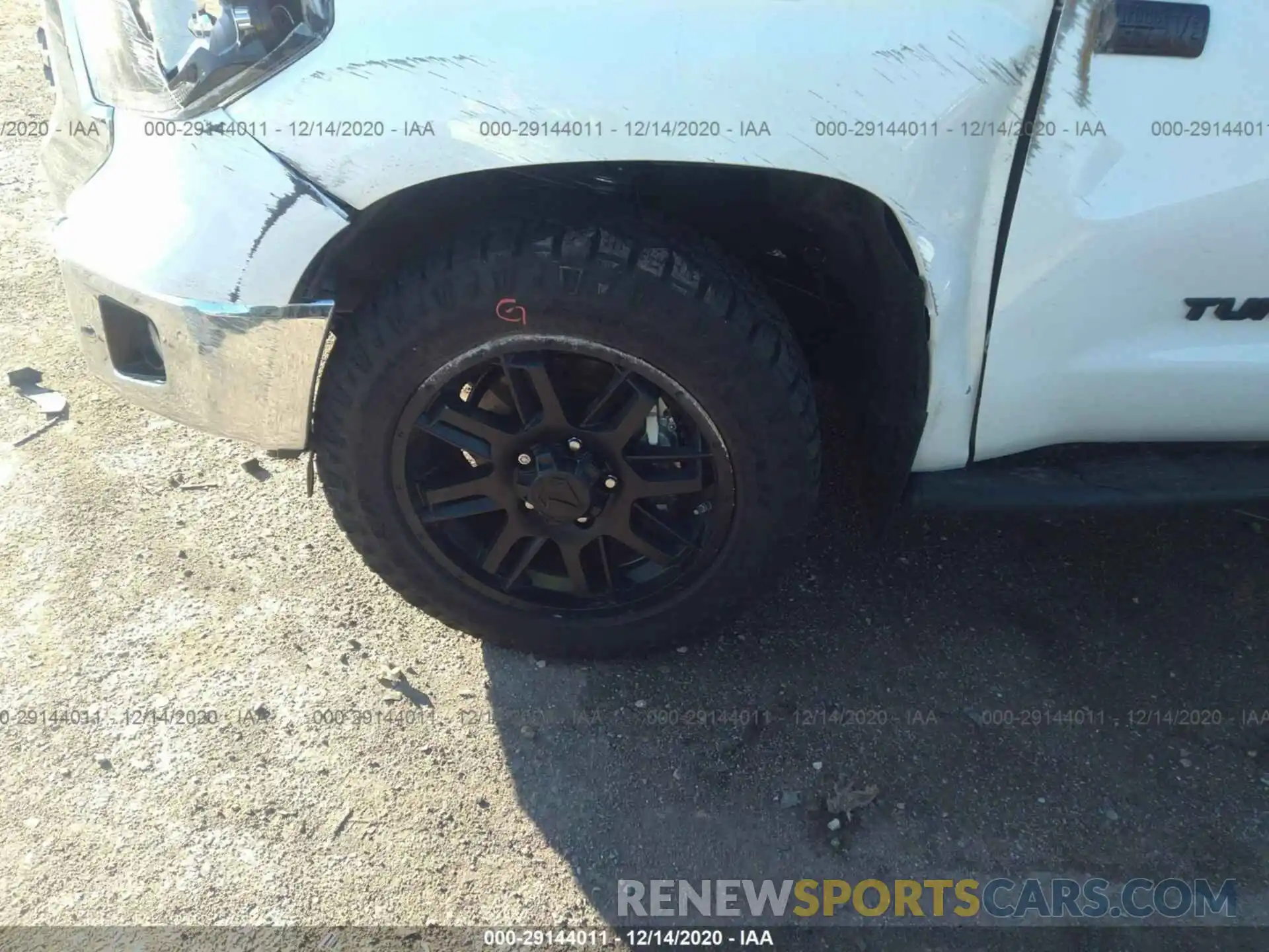 11 Photograph of a damaged car 5TFDY5F11MX958262 TOYOTA TUNDRA 4WD 2021