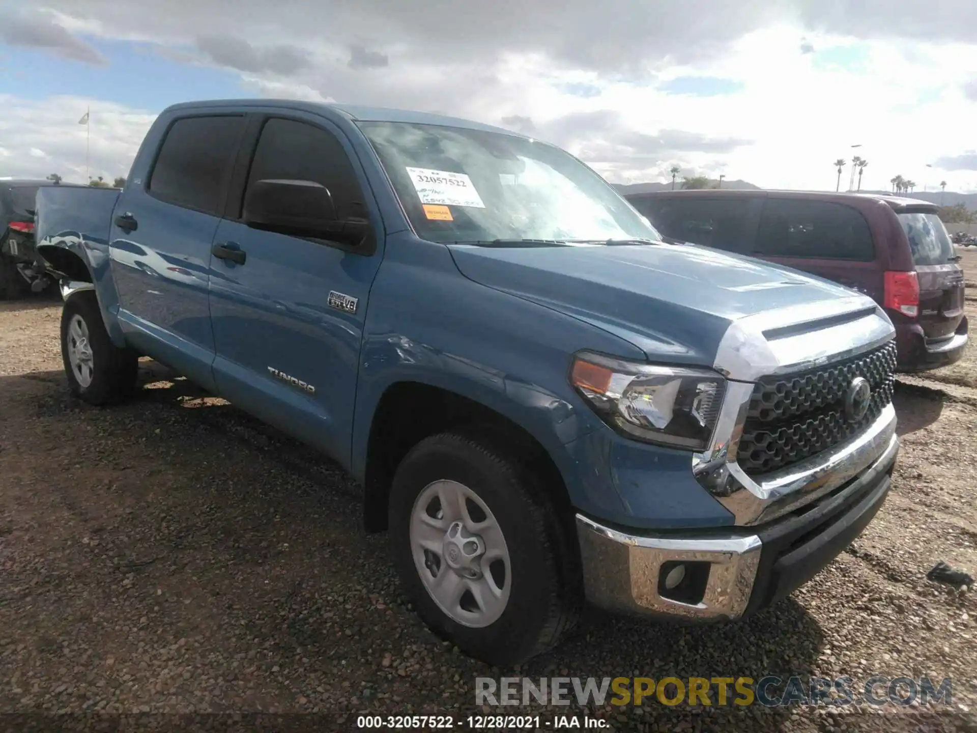 1 Photograph of a damaged car 5TFDY5F11MX958357 TOYOTA TUNDRA 4WD 2021