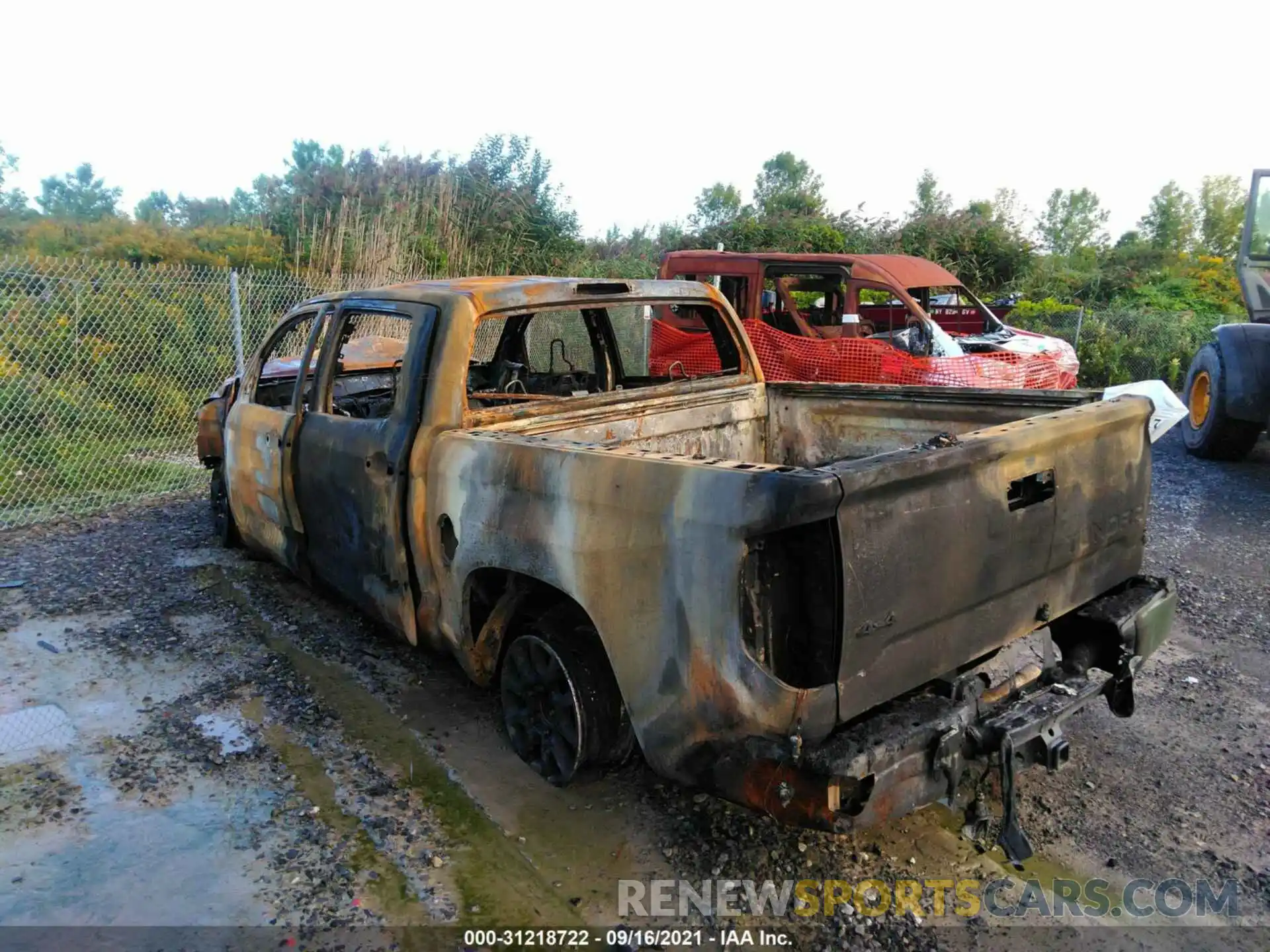 3 Photograph of a damaged car 5TFDY5F11MX998891 TOYOTA TUNDRA 4WD 2021