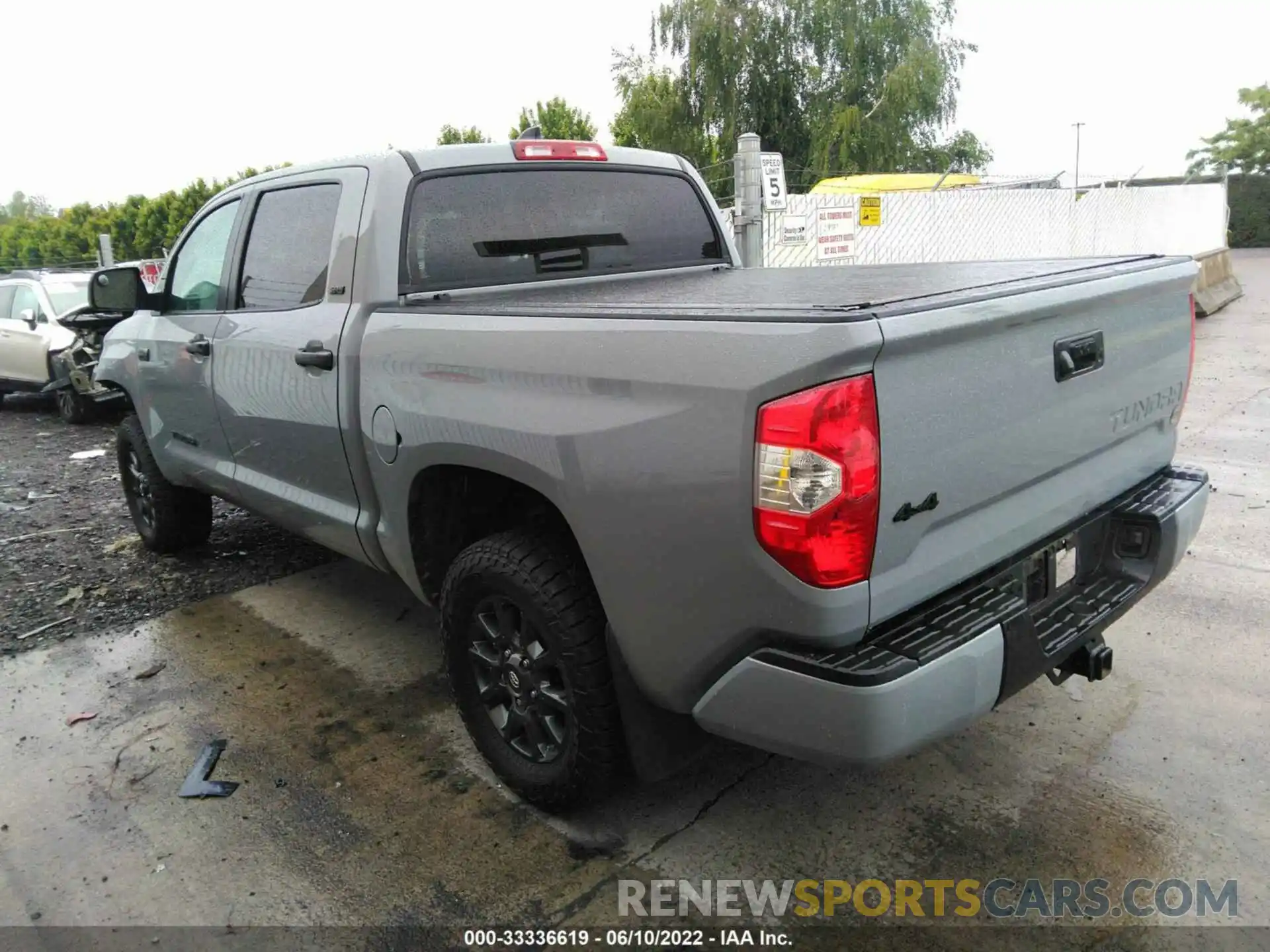 3 Photograph of a damaged car 5TFDY5F12MX014003 TOYOTA TUNDRA 4WD 2021