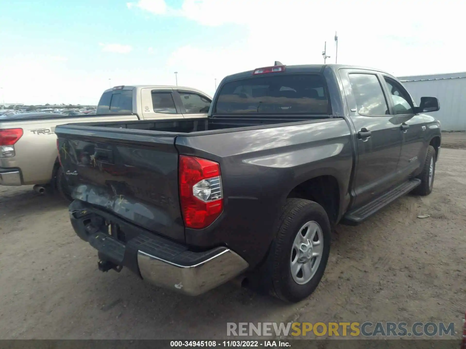 4 Photograph of a damaged car 5TFDY5F12MX020416 TOYOTA TUNDRA 4WD 2021