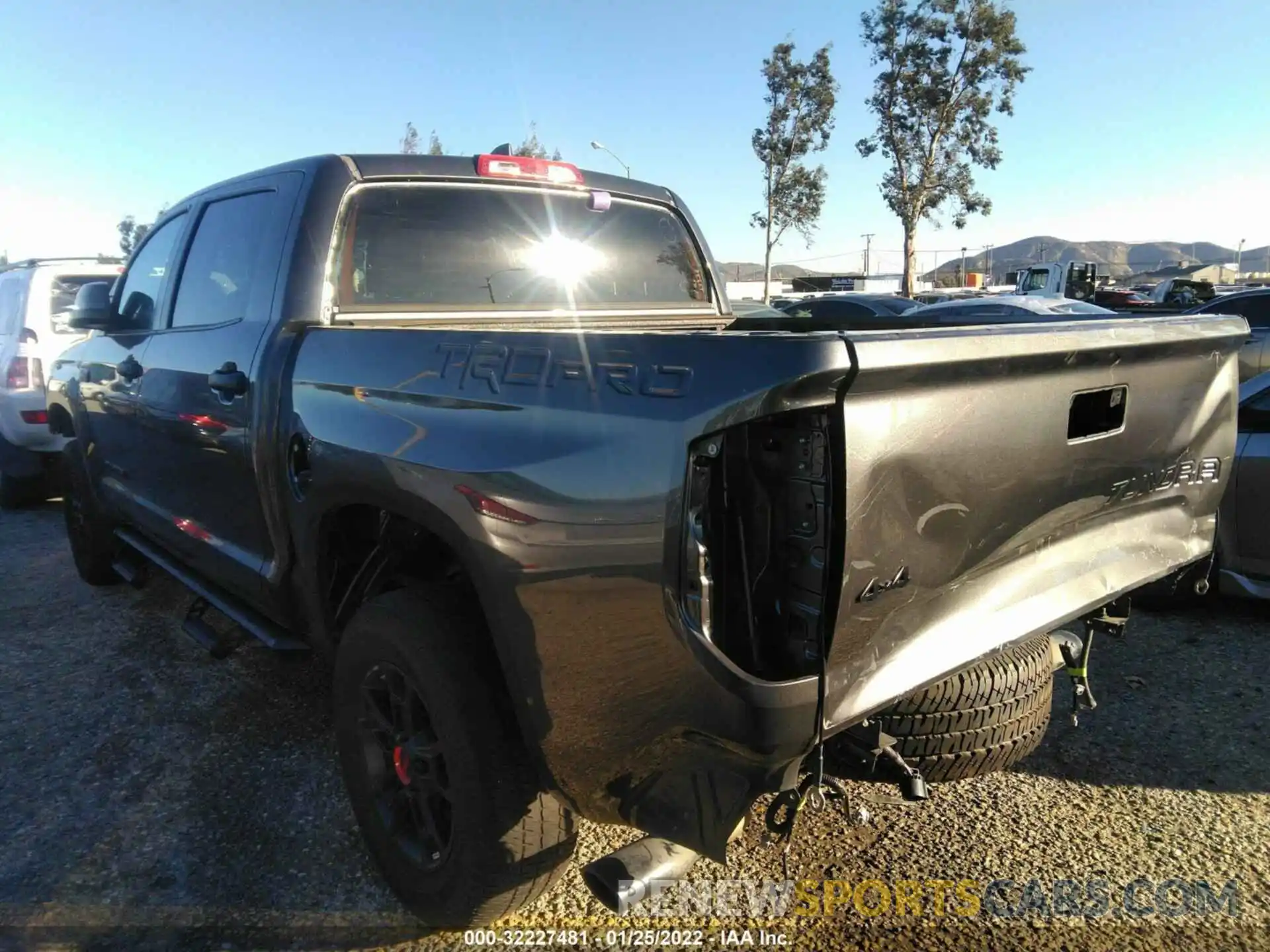 3 Photograph of a damaged car 5TFDY5F12MX976544 TOYOTA TUNDRA 4WD 2021