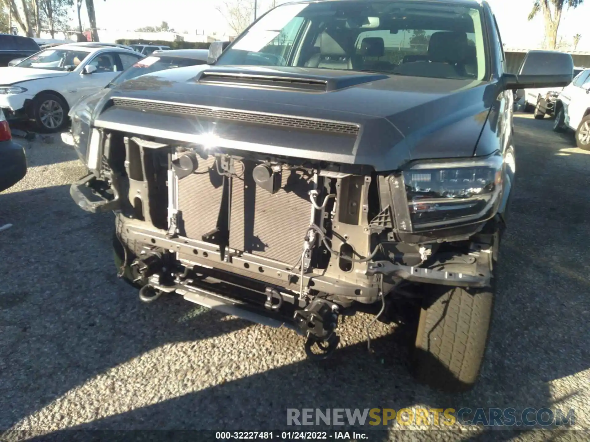 6 Photograph of a damaged car 5TFDY5F12MX976544 TOYOTA TUNDRA 4WD 2021