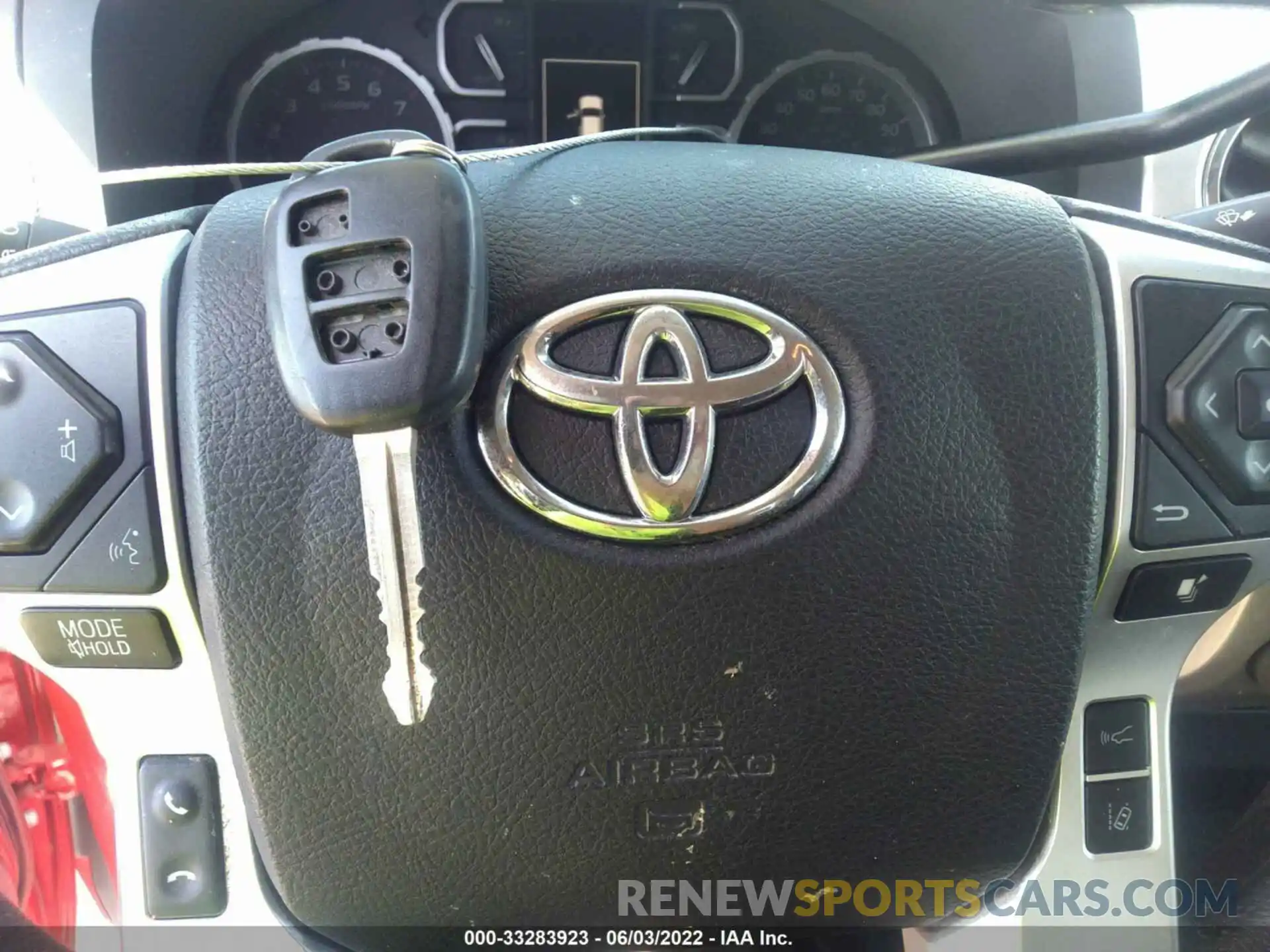 11 Photograph of a damaged car 5TFDY5F13MX018870 TOYOTA TUNDRA 4WD 2021