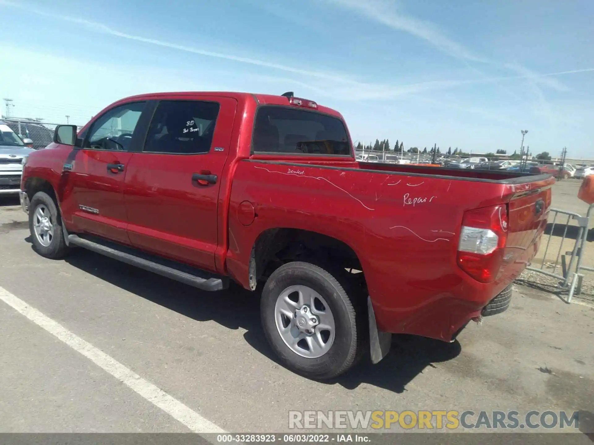 3 Photograph of a damaged car 5TFDY5F13MX018870 TOYOTA TUNDRA 4WD 2021