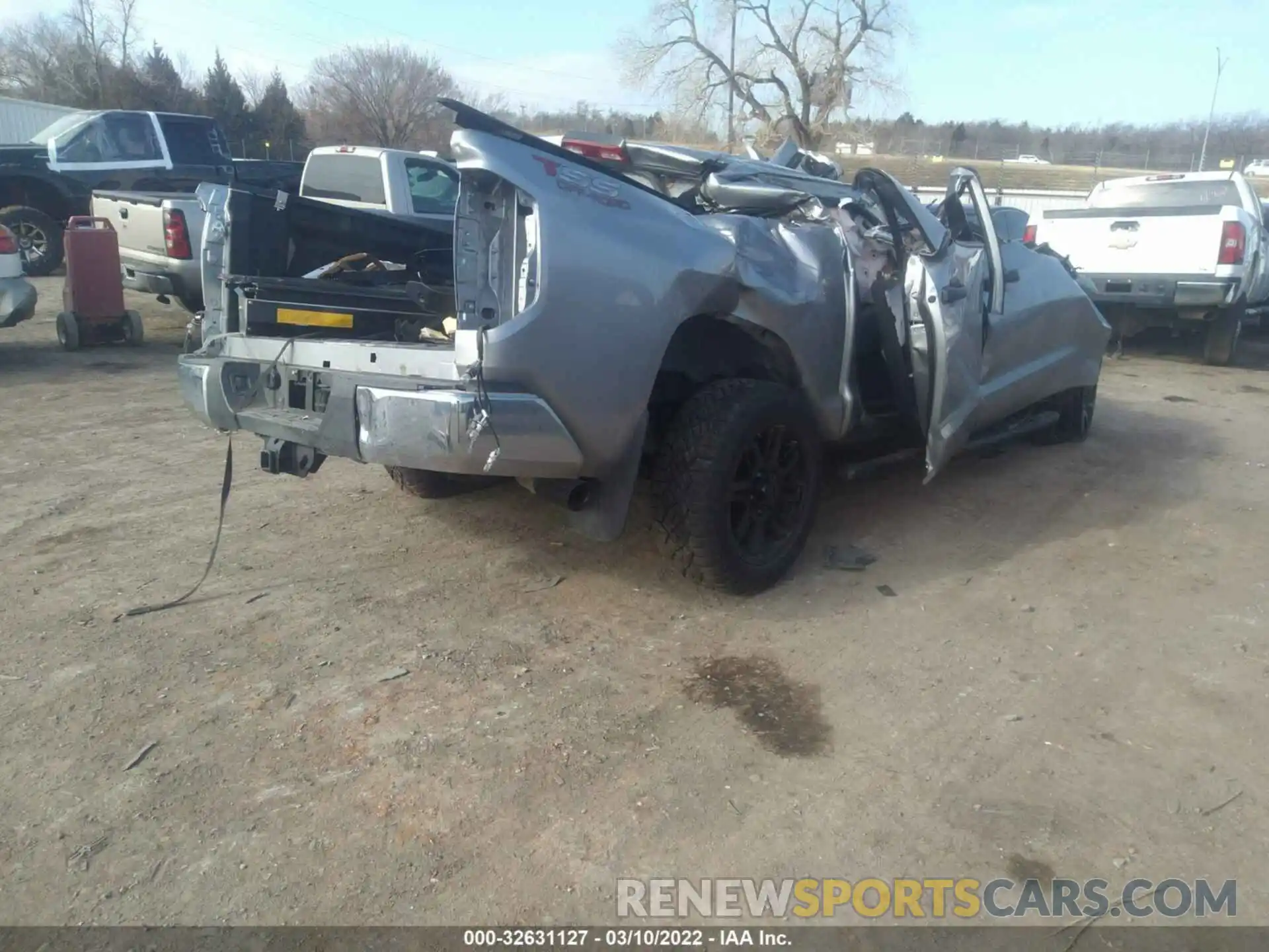 4 Photograph of a damaged car 5TFDY5F13MX990856 TOYOTA TUNDRA 4WD 2021