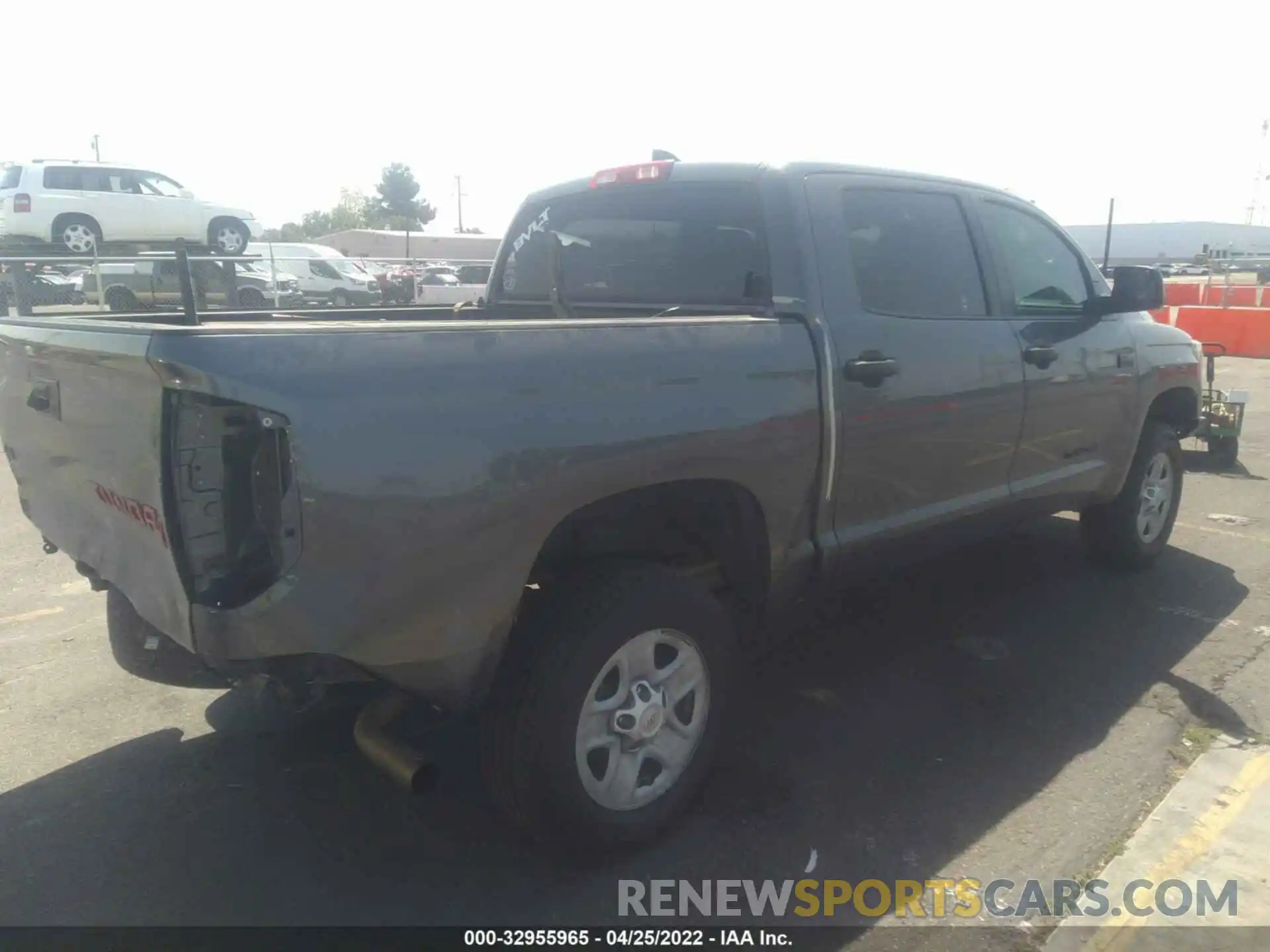 4 Photograph of a damaged car 5TFDY5F14MX001155 TOYOTA TUNDRA 4WD 2021