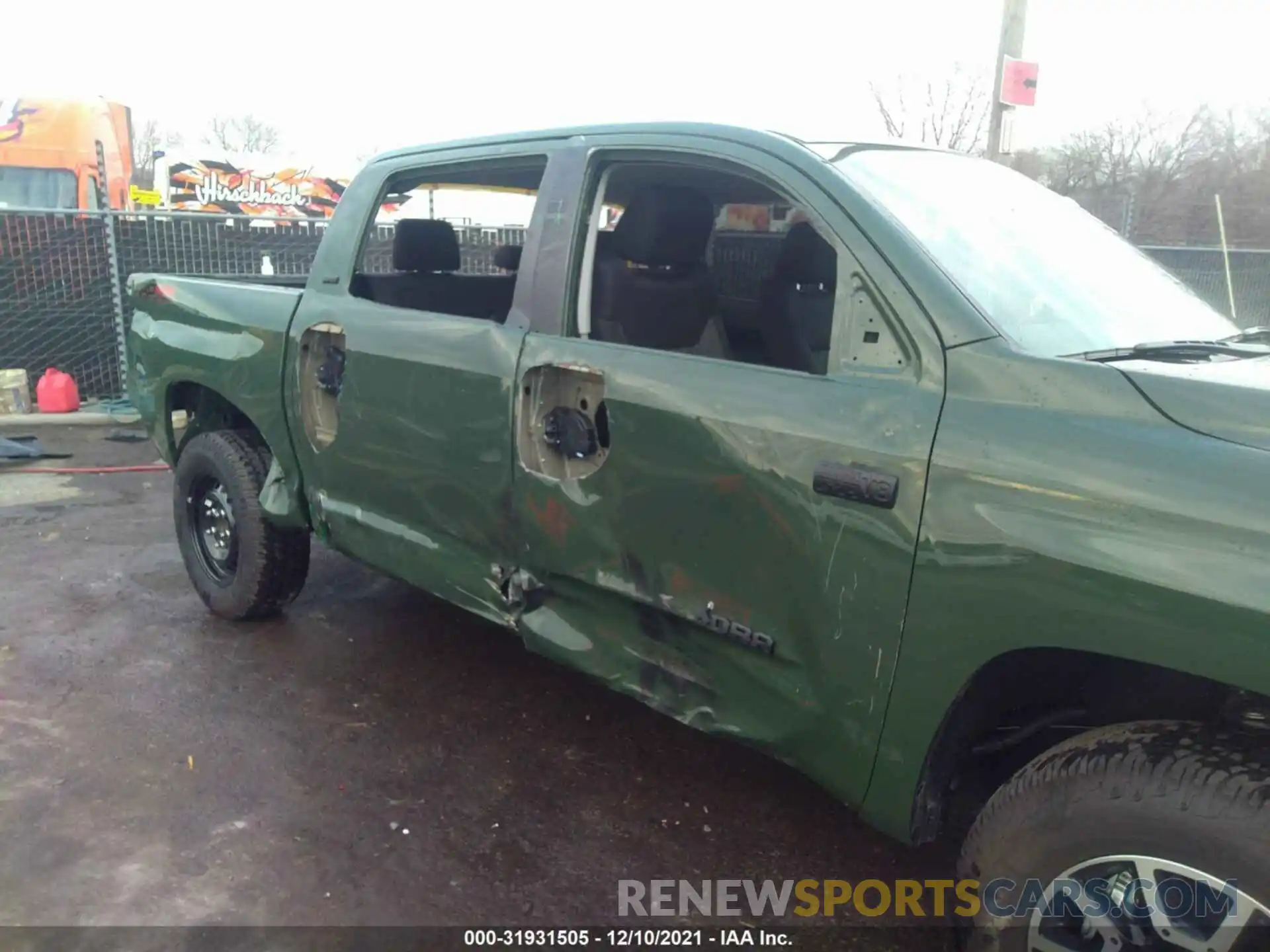 6 Photograph of a damaged car 5TFDY5F14MX035435 TOYOTA TUNDRA 4WD 2021