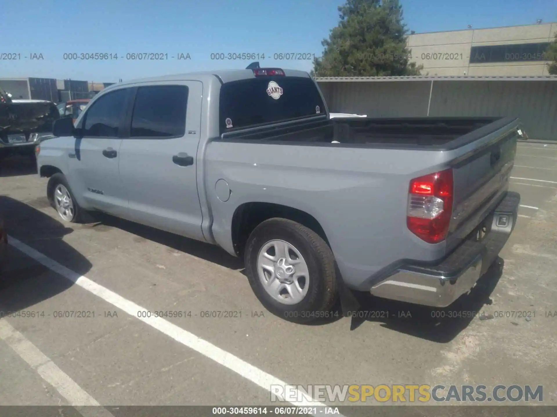 3 Photograph of a damaged car 5TFDY5F14MX977100 TOYOTA TUNDRA 4WD 2021