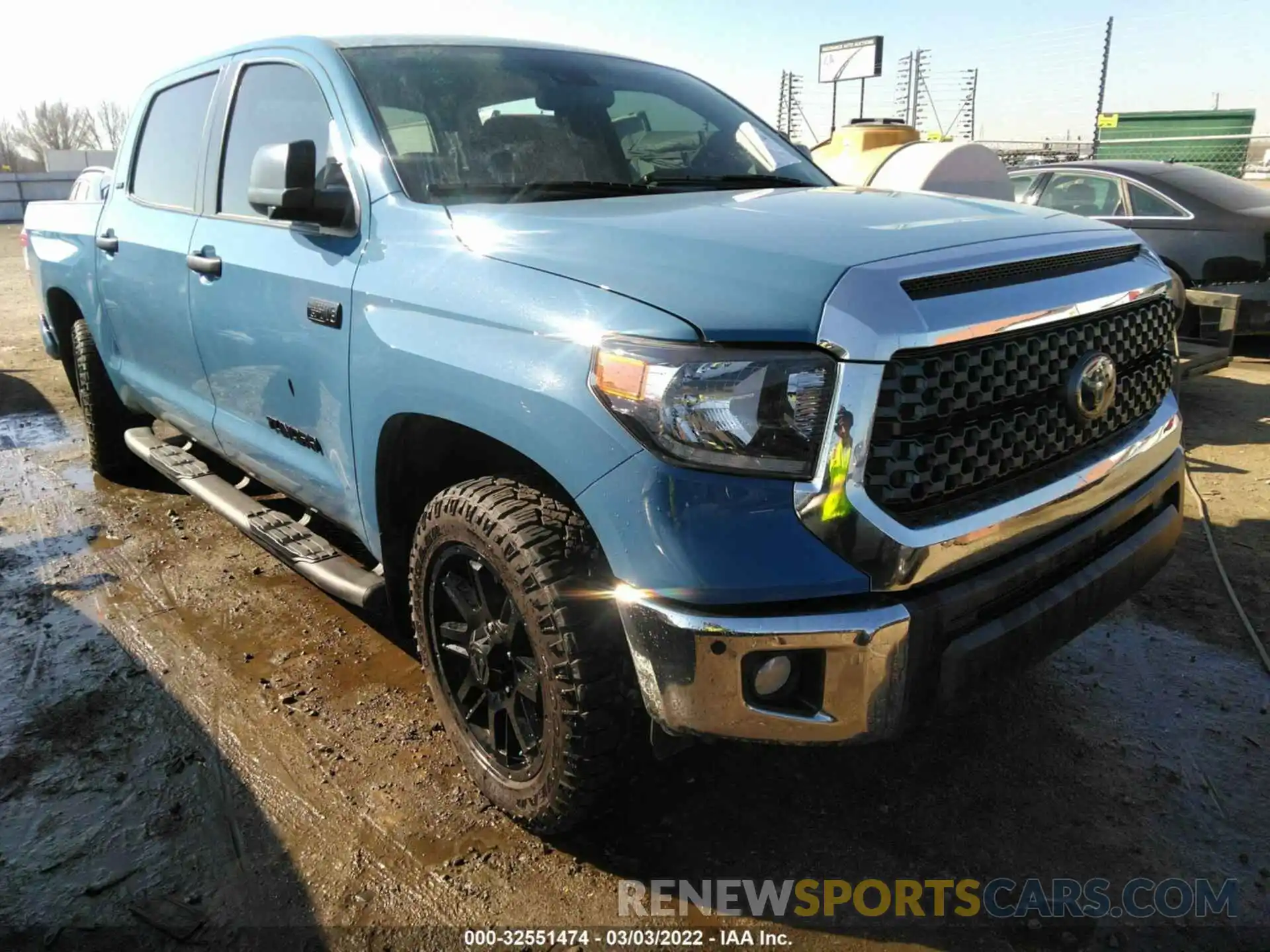 1 Photograph of a damaged car 5TFDY5F14MX996617 TOYOTA TUNDRA 4WD 2021