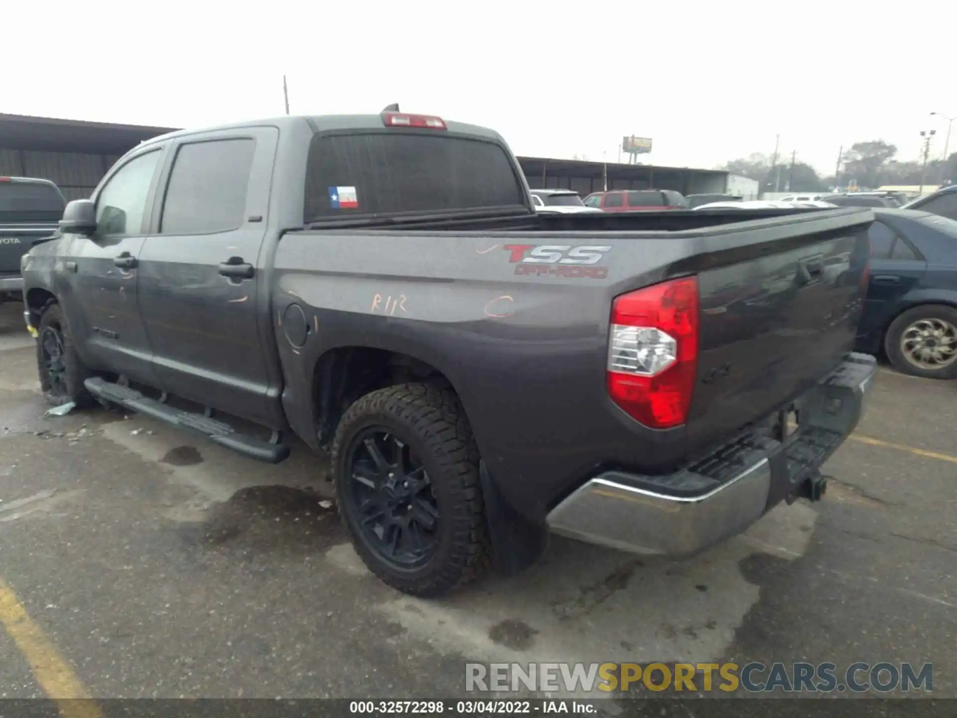 3 Photograph of a damaged car 5TFDY5F15MX960130 TOYOTA TUNDRA 4WD 2021