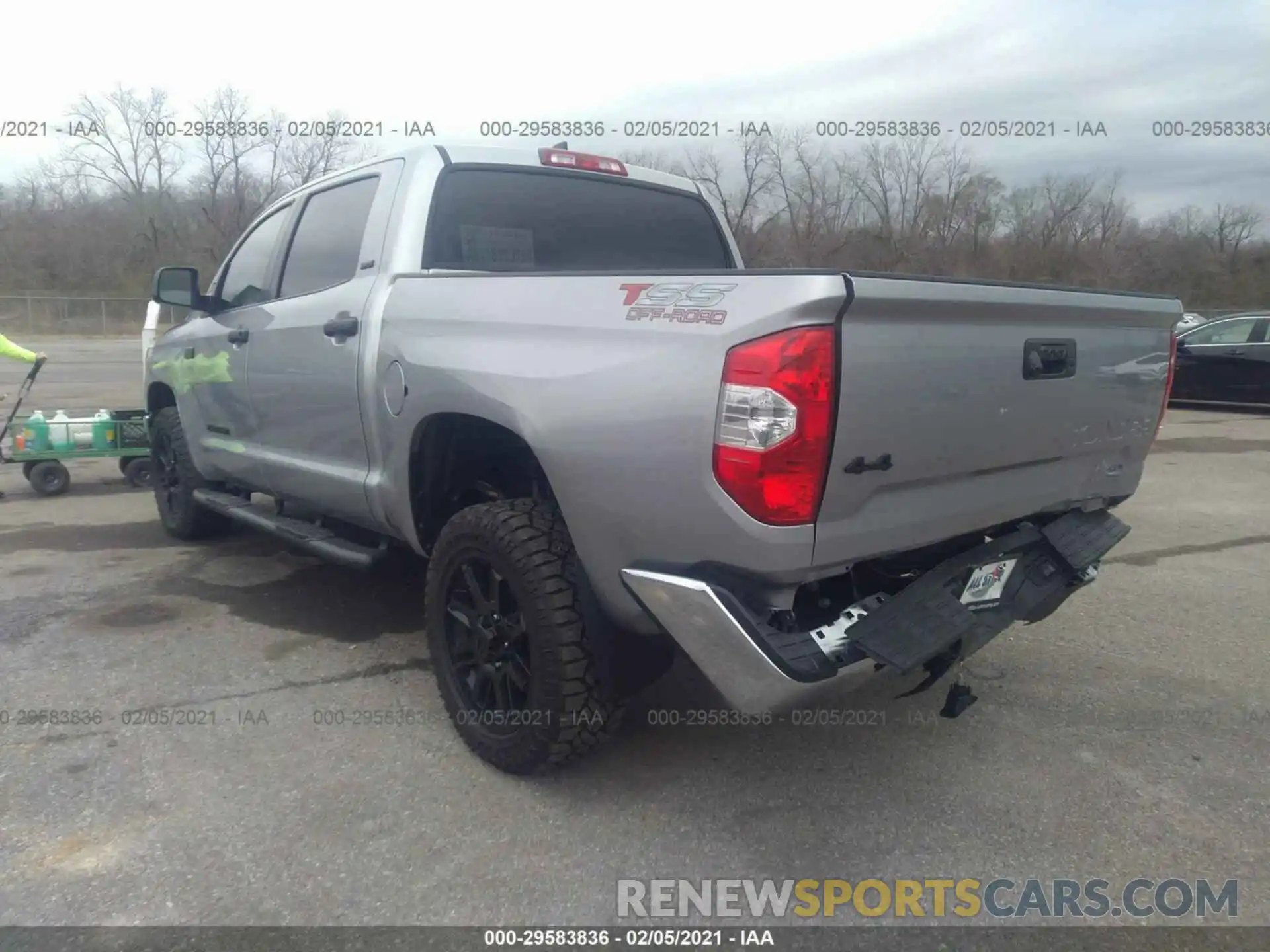 3 Photograph of a damaged car 5TFDY5F15MX964663 TOYOTA TUNDRA 4WD 2021