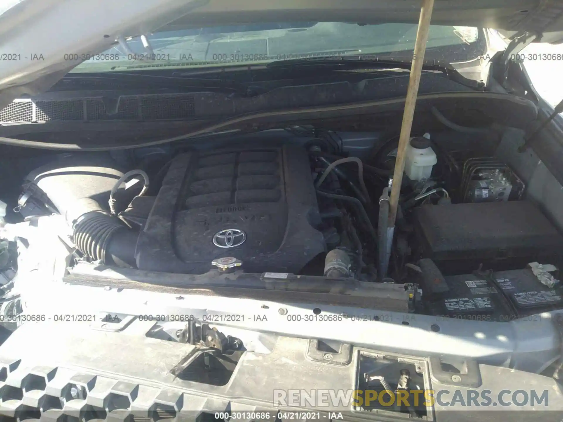 10 Photograph of a damaged car 5TFDY5F16MX001402 TOYOTA TUNDRA 4WD 2021