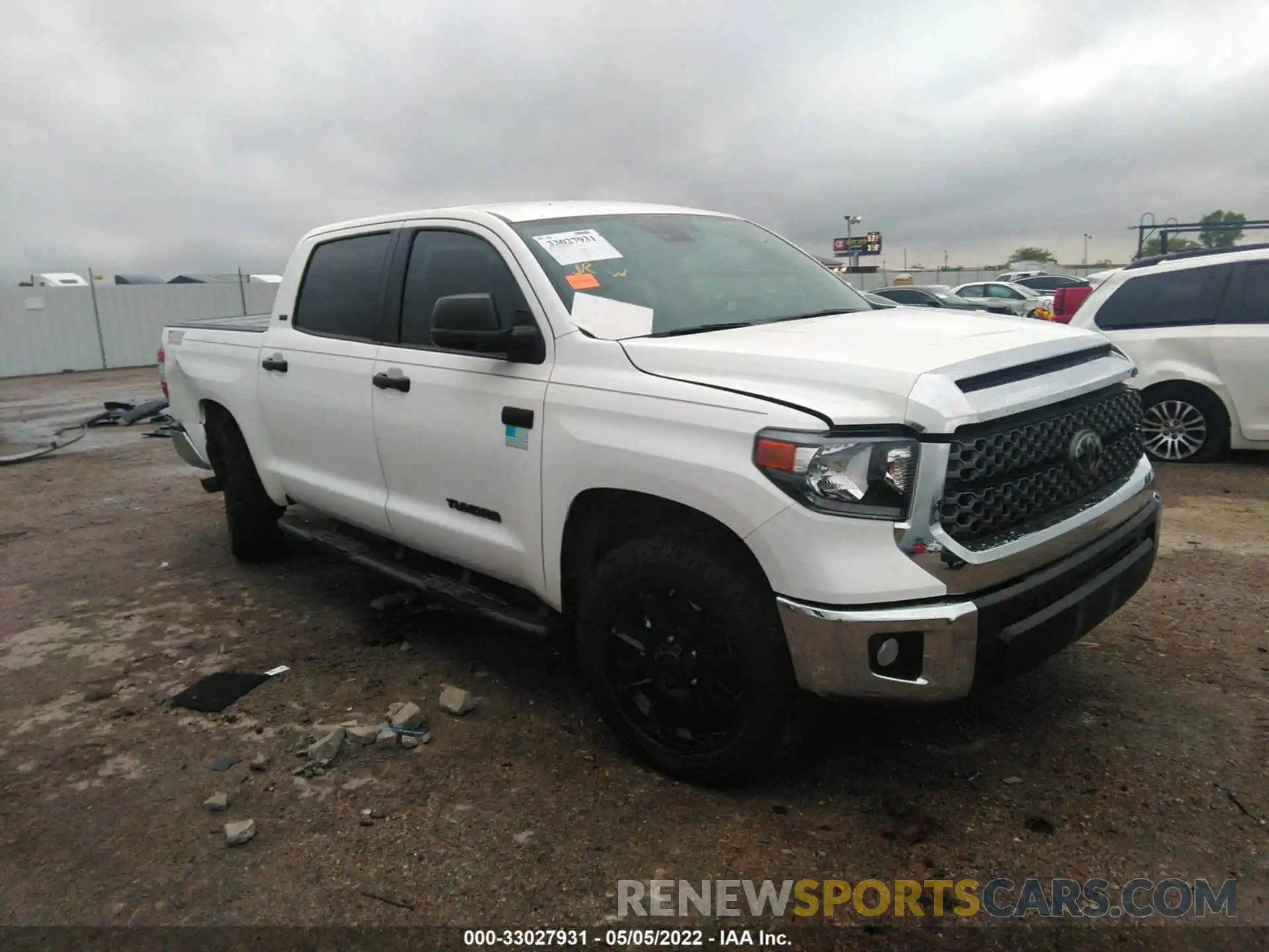 1 Photograph of a damaged car 5TFDY5F16MX958645 TOYOTA TUNDRA 4WD 2021