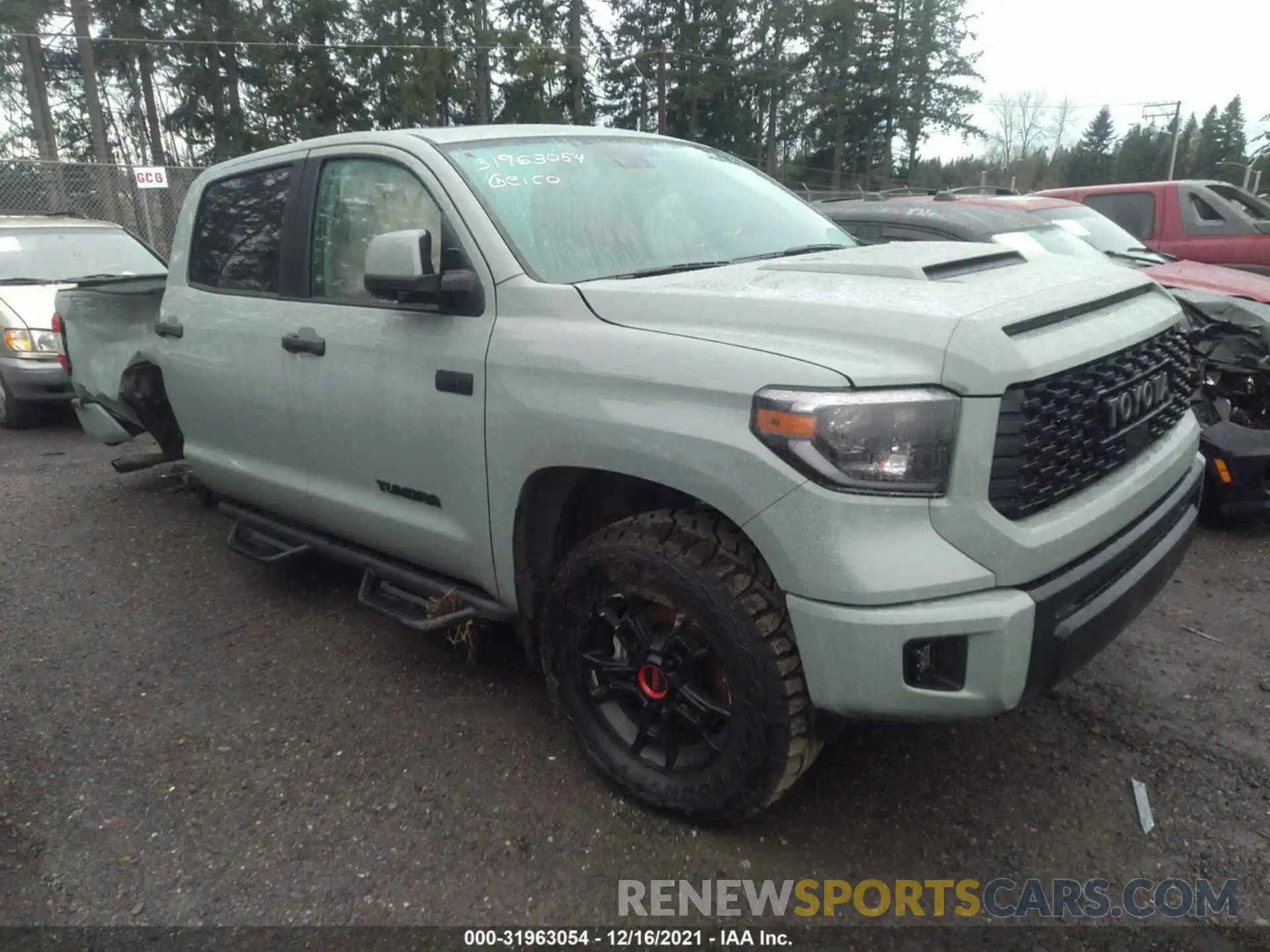 1 Photograph of a damaged car 5TFDY5F16MX982881 TOYOTA TUNDRA 4WD 2021