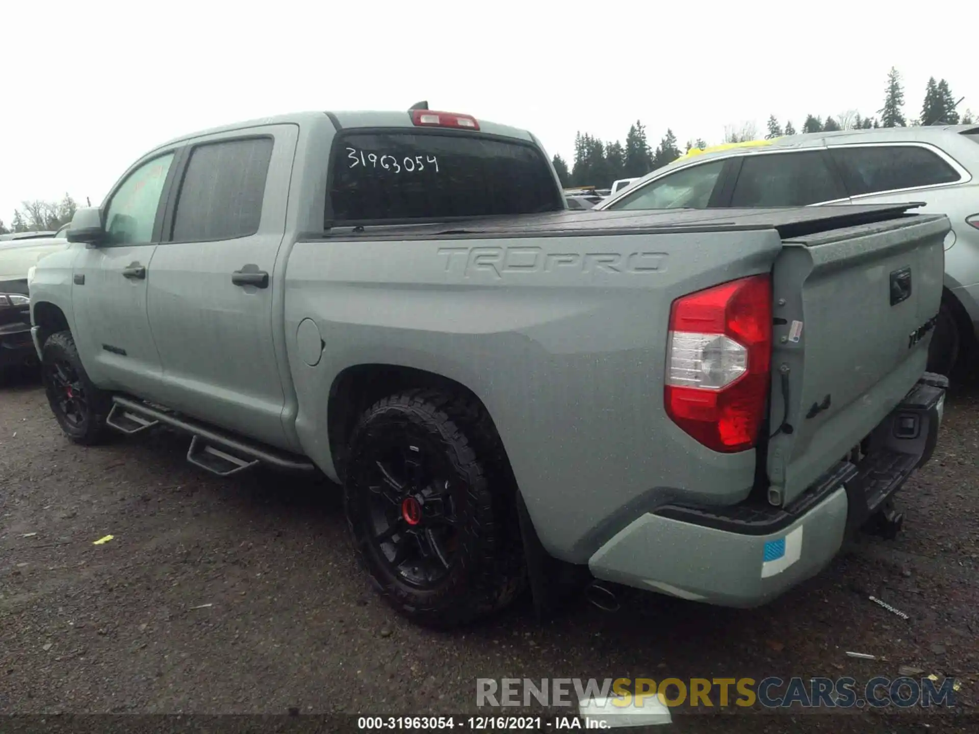 3 Photograph of a damaged car 5TFDY5F16MX982881 TOYOTA TUNDRA 4WD 2021