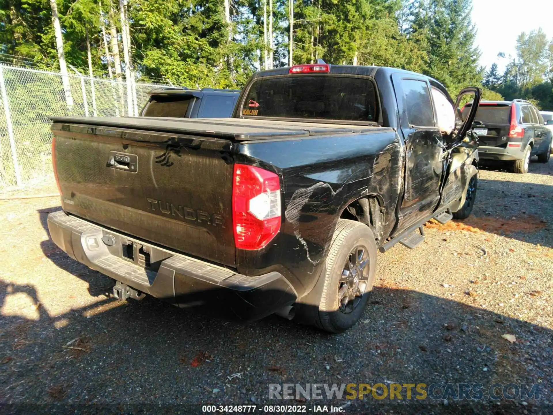 4 Photograph of a damaged car 5TFDY5F17MX984350 TOYOTA TUNDRA 4WD 2021