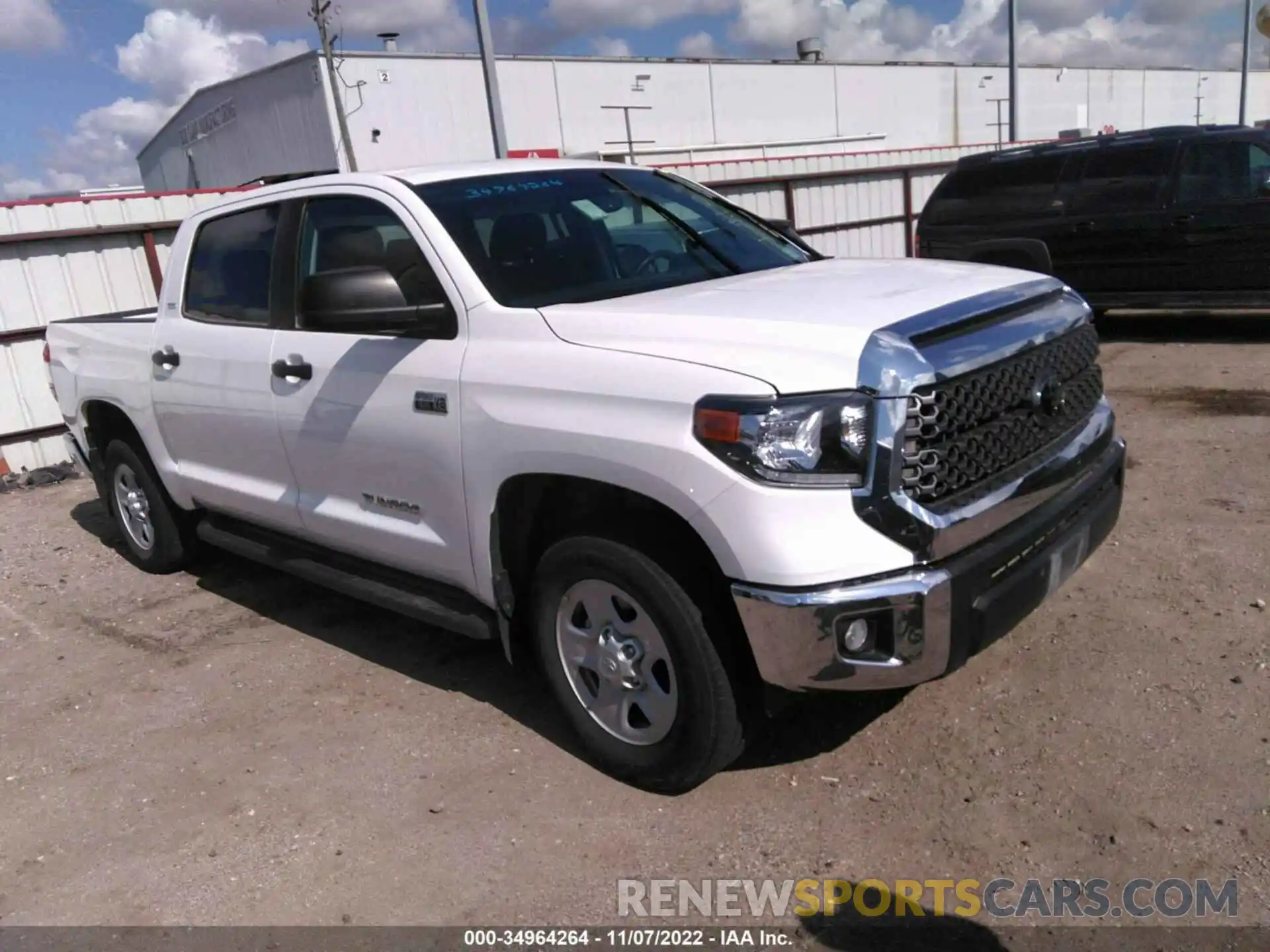 1 Photograph of a damaged car 5TFDY5F19MX018968 TOYOTA TUNDRA 4WD 2021