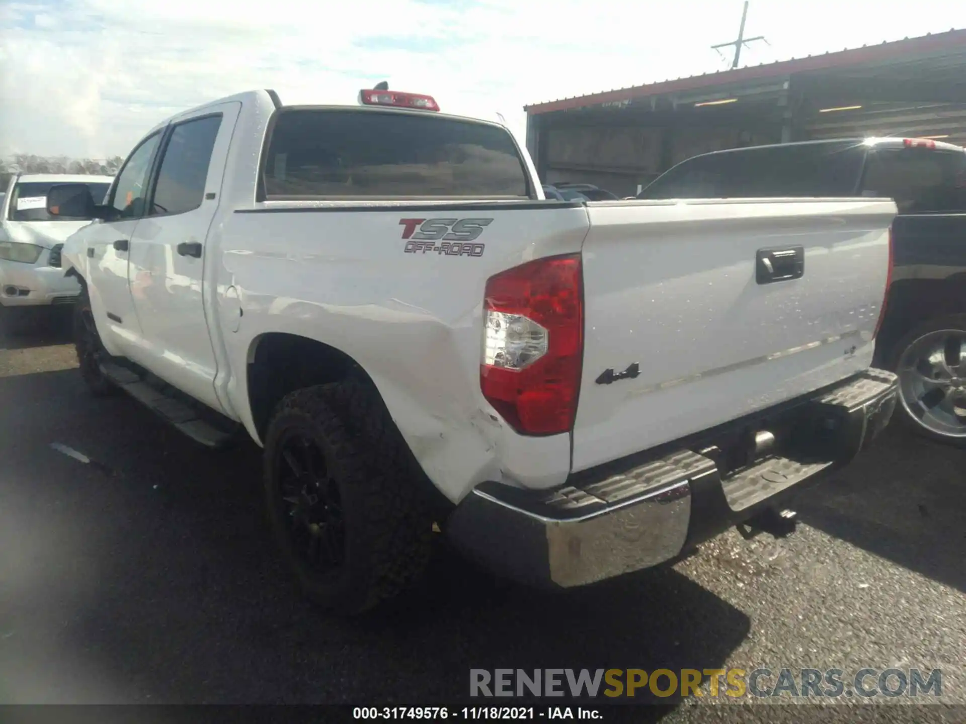 3 Photograph of a damaged car 5TFDY5F19MX037424 TOYOTA TUNDRA 4WD 2021