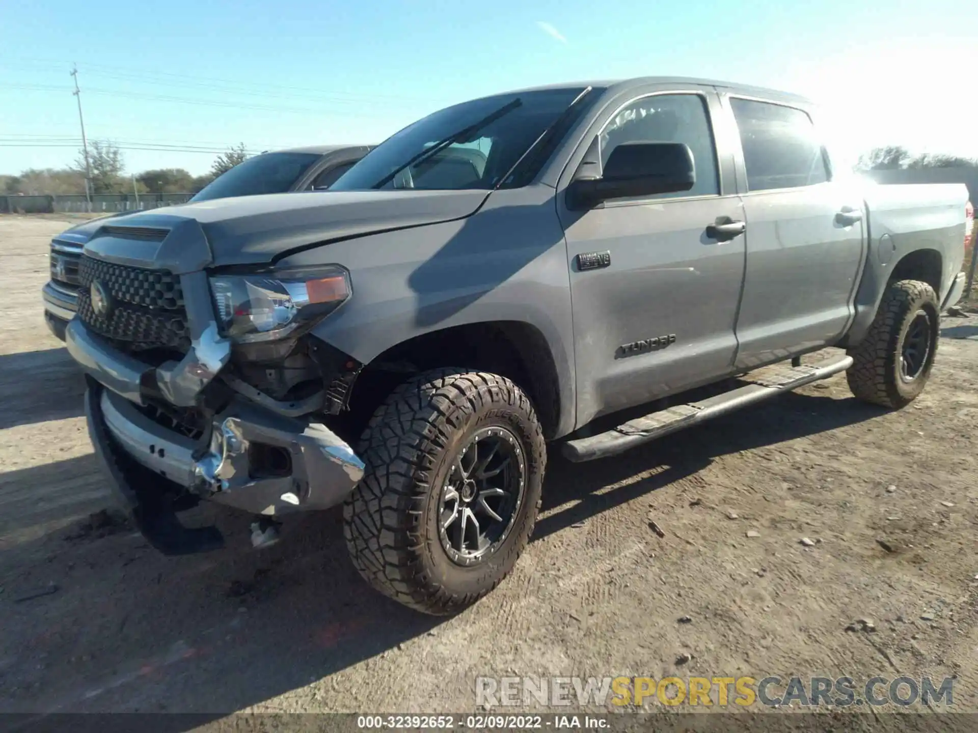 2 Photograph of a damaged car 5TFDY5F19MX959465 TOYOTA TUNDRA 4WD 2021