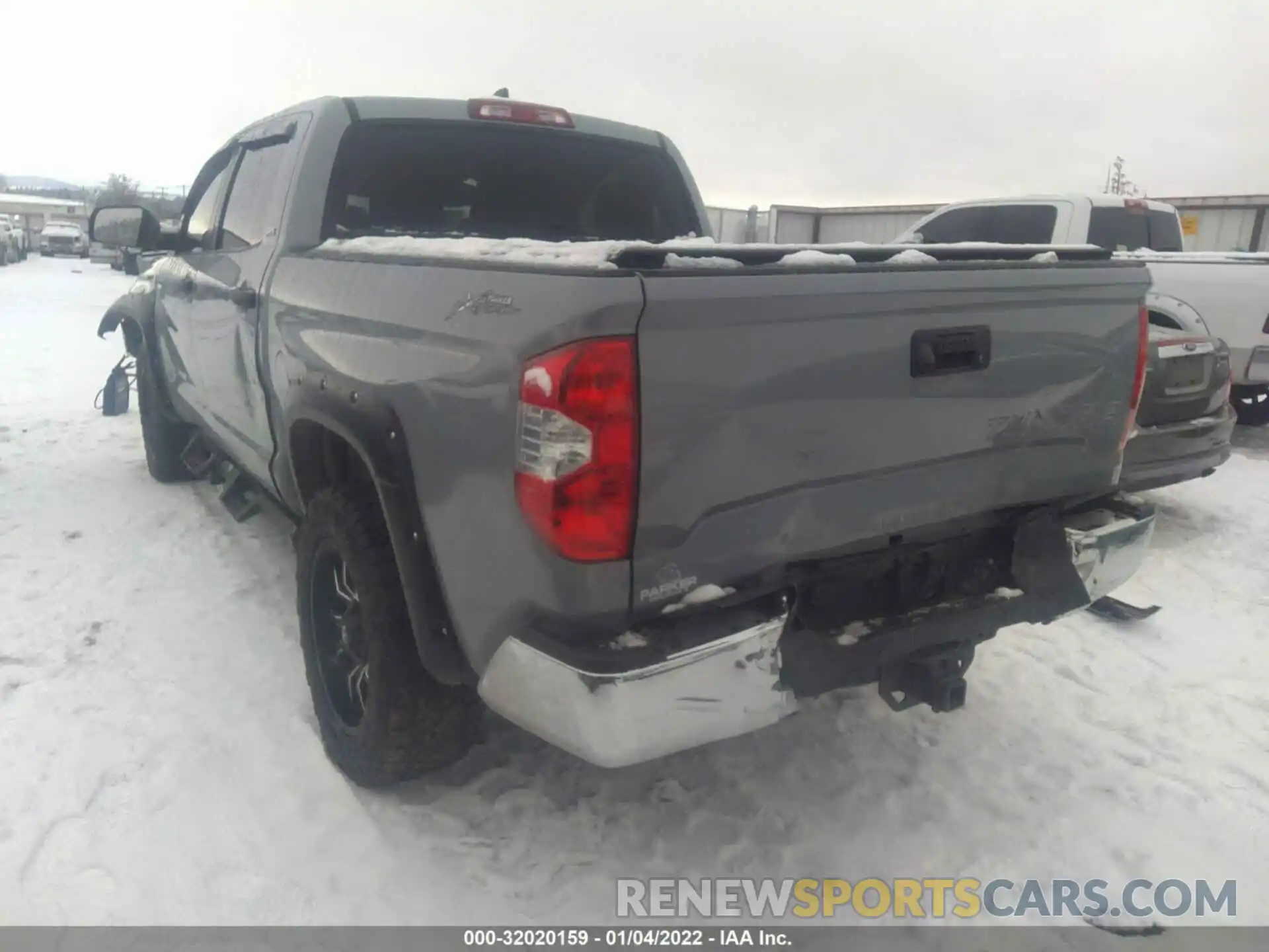 3 Photograph of a damaged car 5TFDY5F19MX991817 TOYOTA TUNDRA 4WD 2021