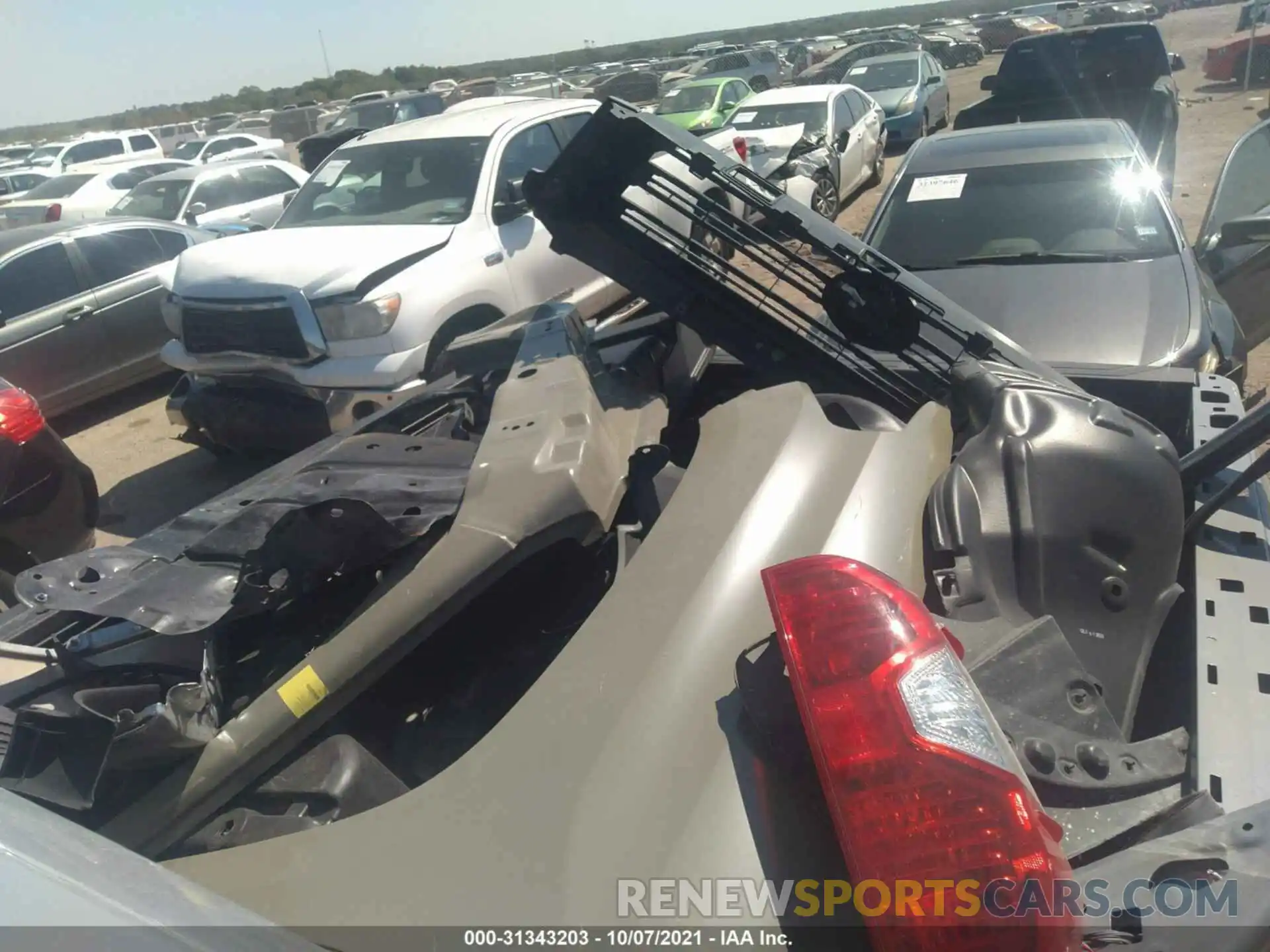 12 Photograph of a damaged car 5TFDY5F1XMX972581 TOYOTA TUNDRA 4WD 2021