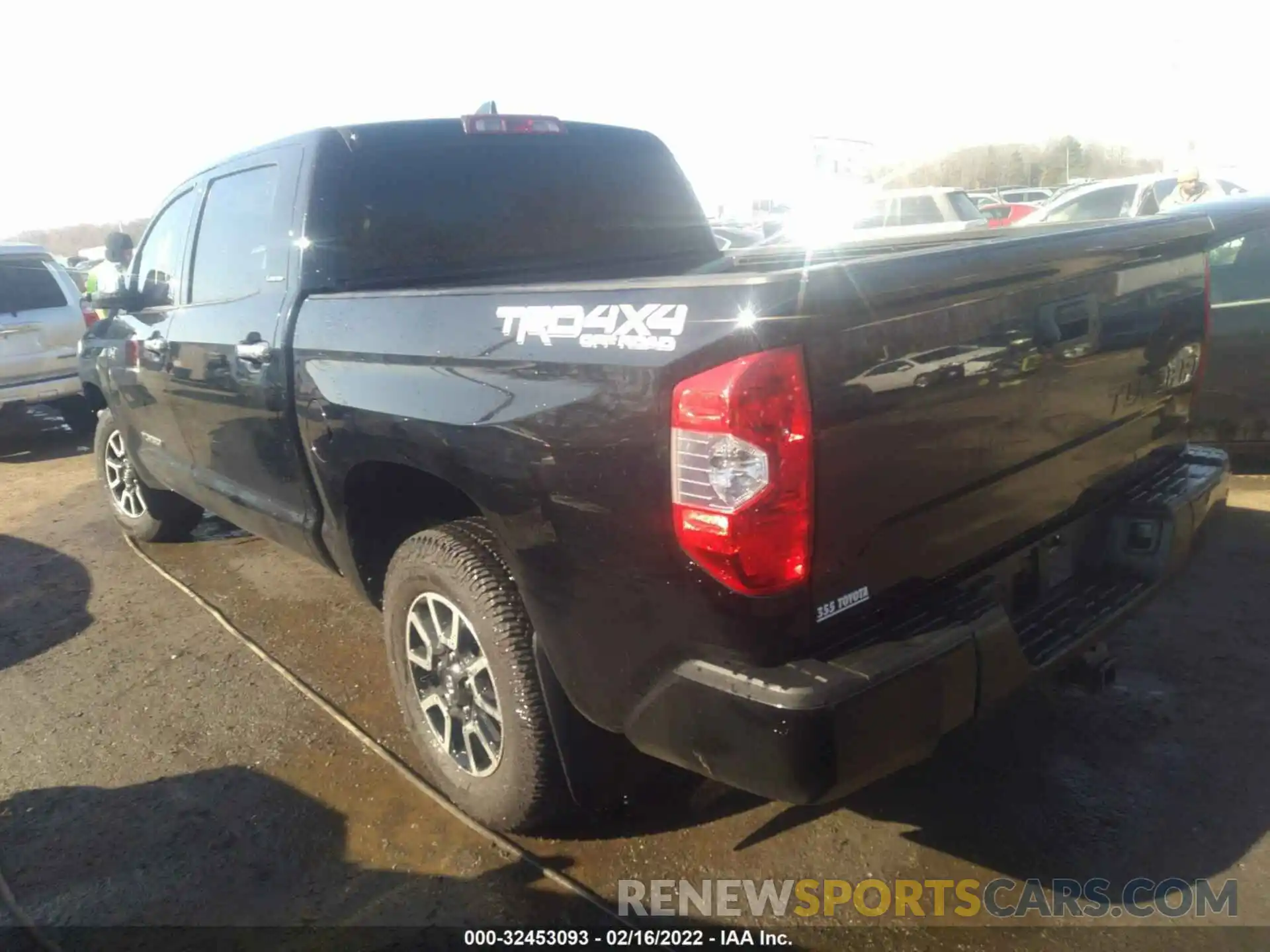 3 Photograph of a damaged car 5TFHY5F10MX020061 TOYOTA TUNDRA 4WD 2021