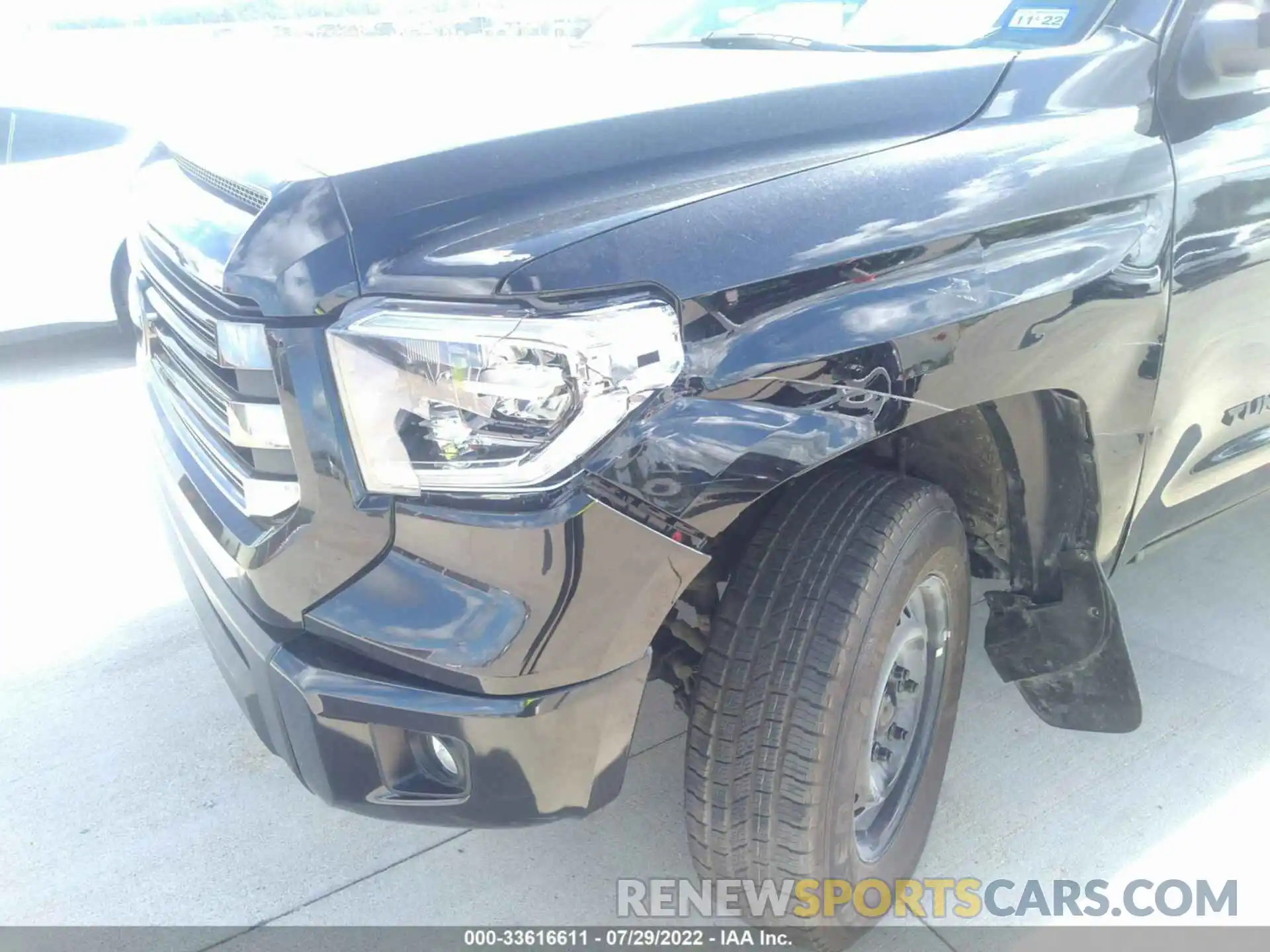 6 Photograph of a damaged car 5TFHY5F10MX977273 TOYOTA TUNDRA 4WD 2021