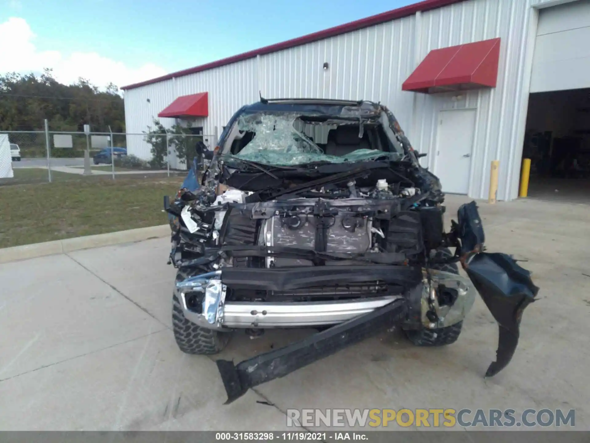 6 Photograph of a damaged car 5TFHY5F11MX016651 TOYOTA TUNDRA 4WD 2021