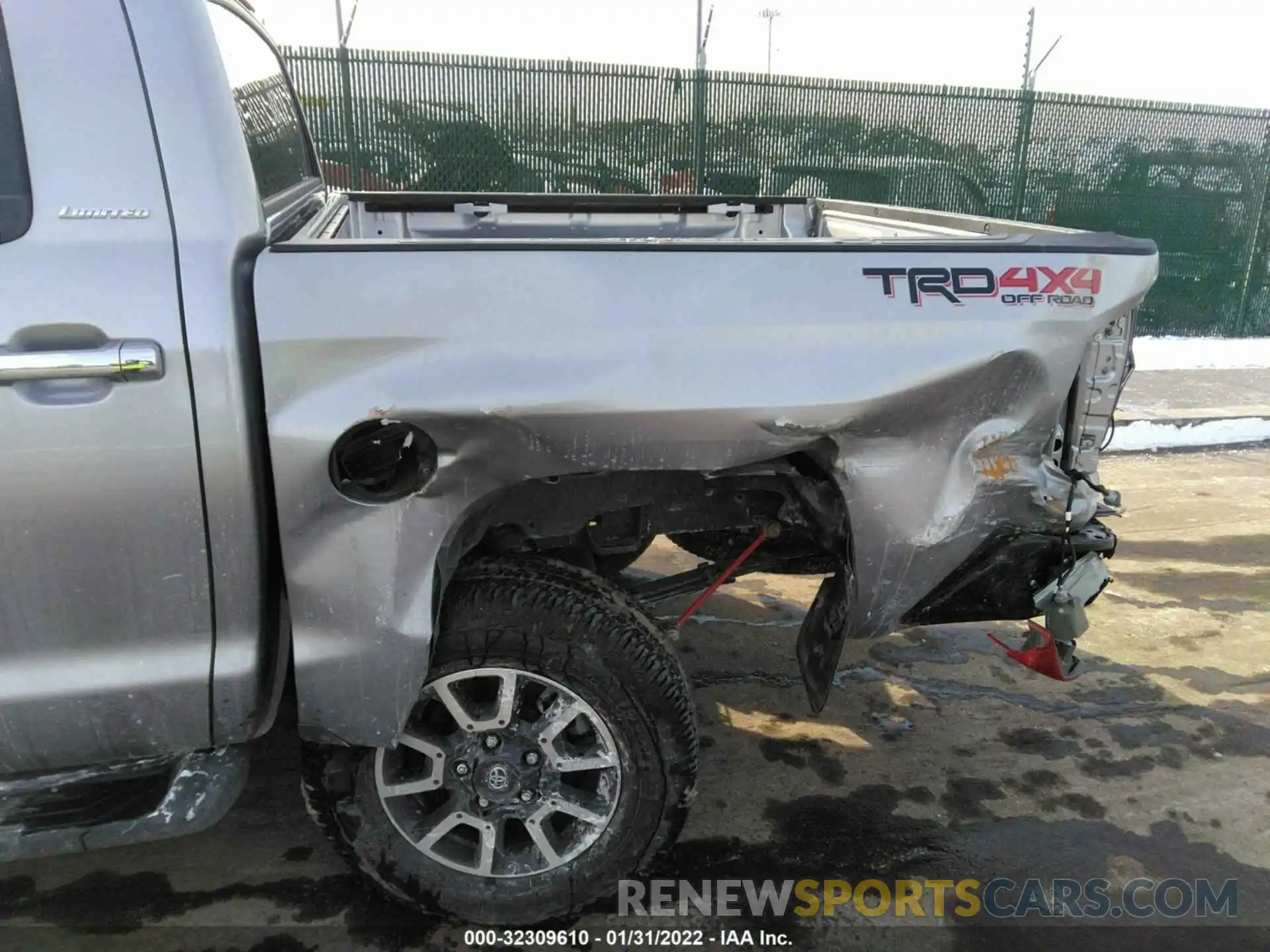 6 Photograph of a damaged car 5TFHY5F11MX021851 TOYOTA TUNDRA 4WD 2021