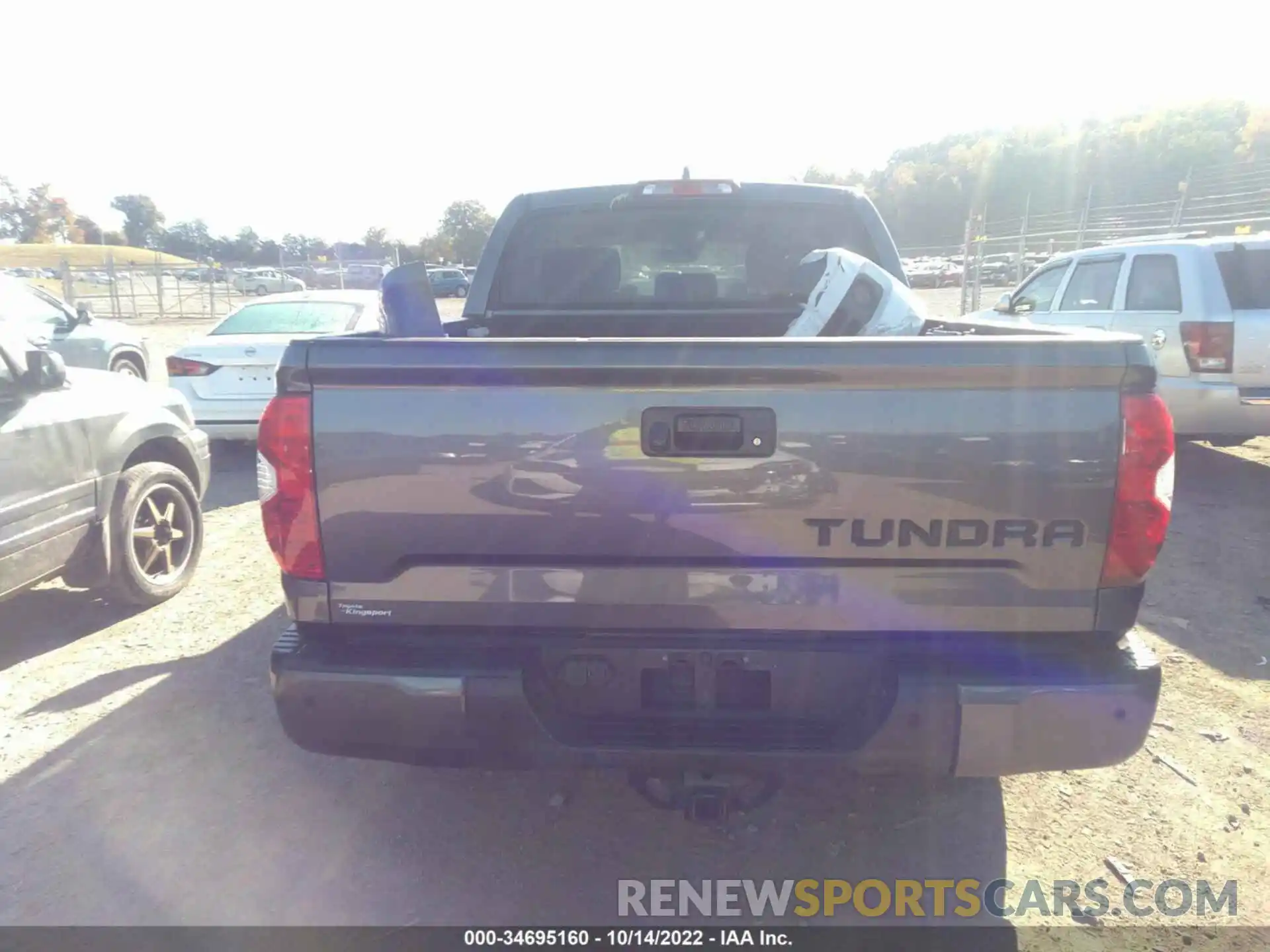 12 Photograph of a damaged car 5TFHY5F13MX984931 TOYOTA TUNDRA 4WD 2021