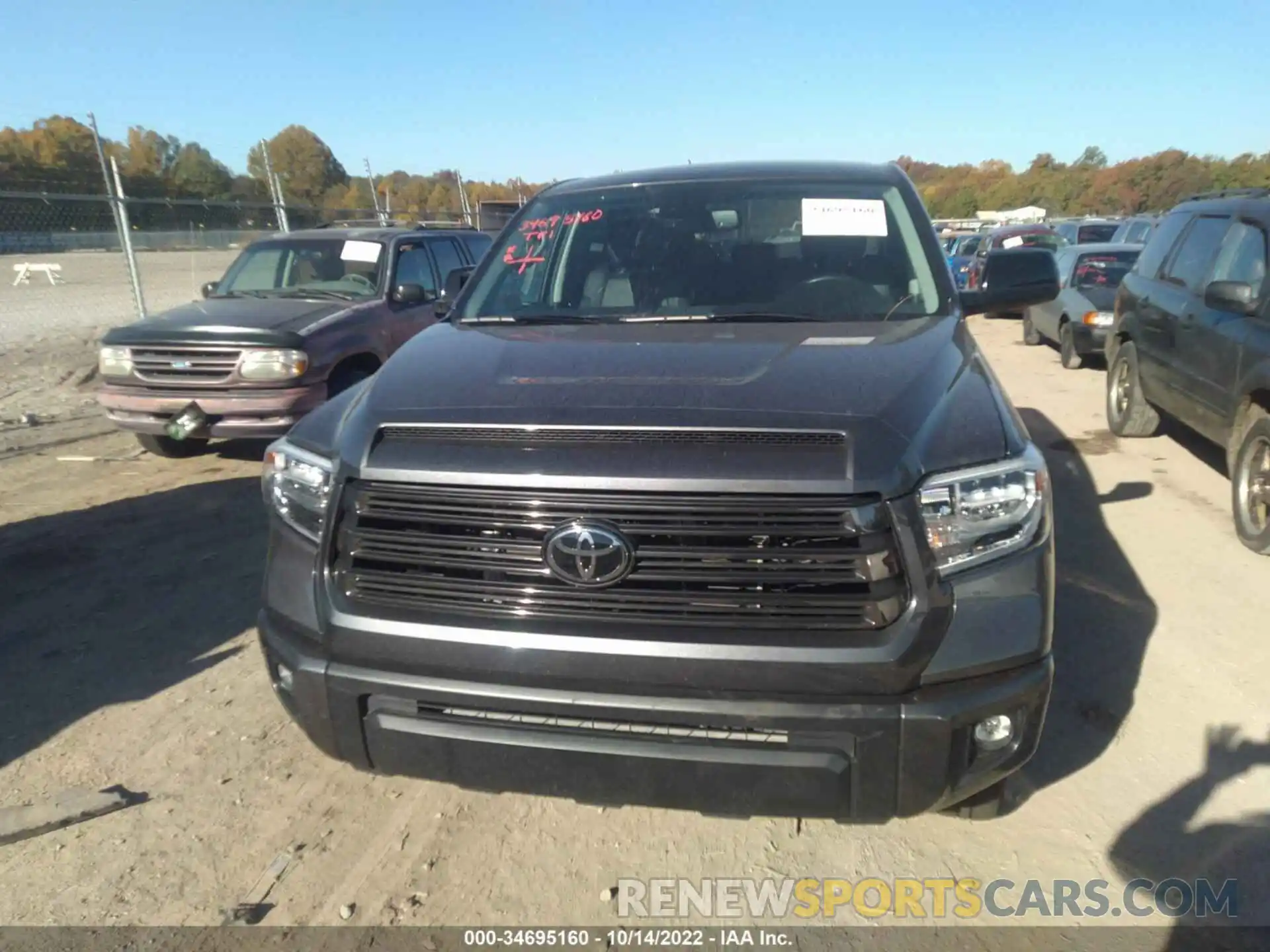 6 Photograph of a damaged car 5TFHY5F13MX984931 TOYOTA TUNDRA 4WD 2021