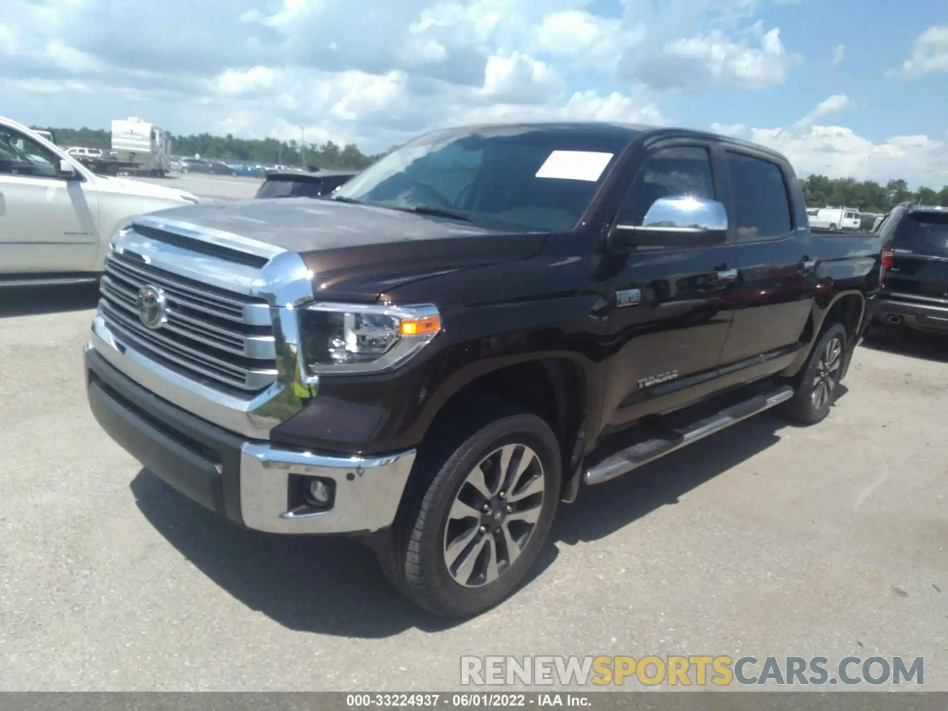 6 Photograph of a damaged car 5TFHY5F16MX989816 TOYOTA TUNDRA 4WD 2021