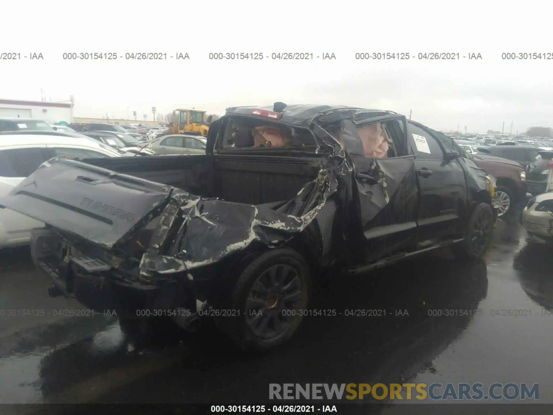 4 Photograph of a damaged car 5TFHY5F1XMX966815 TOYOTA TUNDRA 4WD 2021