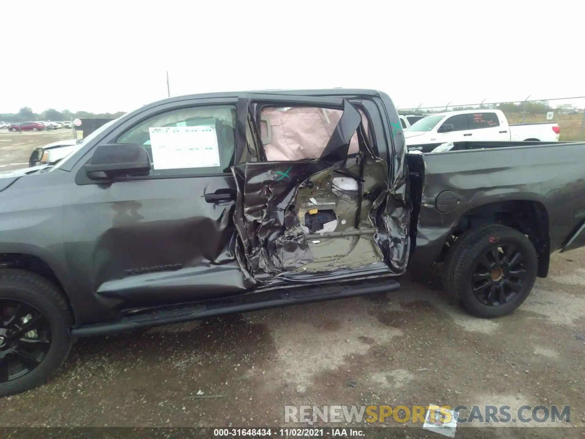 6 Photograph of a damaged car 5TFHY5F1XMX987745 TOYOTA TUNDRA 4WD 2021