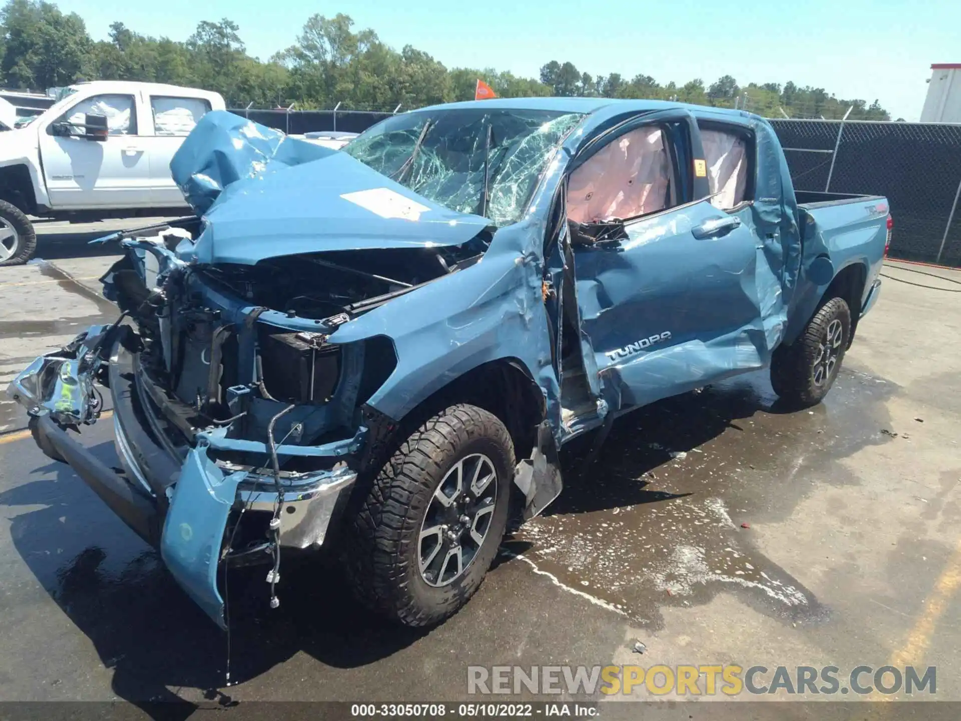 2 Photograph of a damaged car 5TFHY5F1XMX991911 TOYOTA TUNDRA 4WD 2021