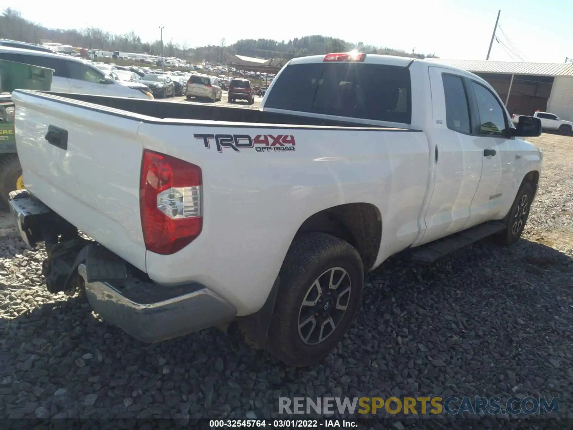 4 Photograph of a damaged car 5TFUY5F11MX011187 TOYOTA TUNDRA 4WD 2021