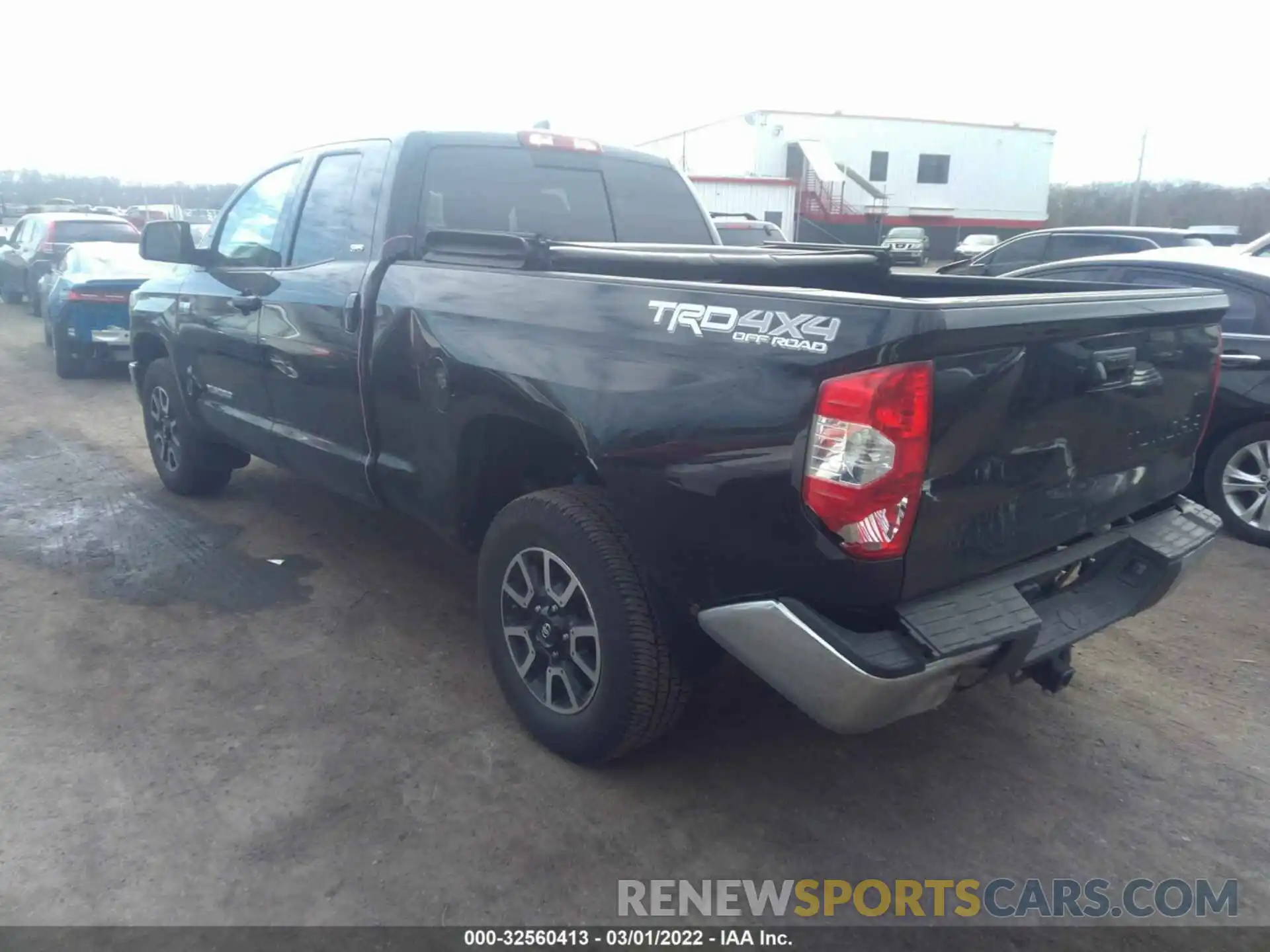 3 Фотография поврежденного автомобиля 5TFUY5F13MX980490 TOYOTA TUNDRA 4WD 2021