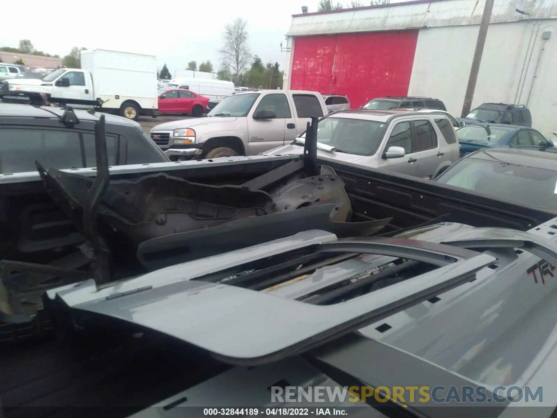 12 Photograph of a damaged car 5TFUY5F14MX049206 TOYOTA TUNDRA 4WD 2021