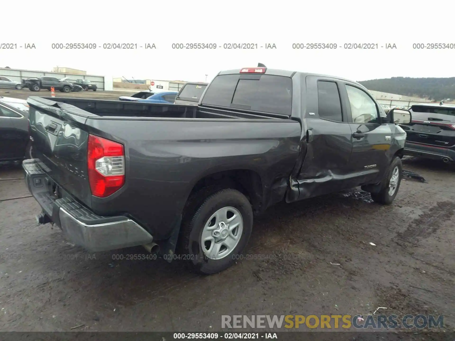 4 Фотография поврежденного автомобиля 5TFUY5F14MX969496 TOYOTA TUNDRA 4WD 2021