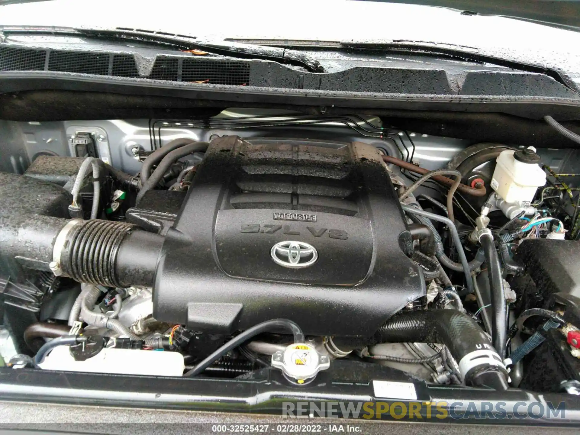 10 Photograph of a damaged car 5TFUY5F15MX004226 TOYOTA TUNDRA 4WD 2021