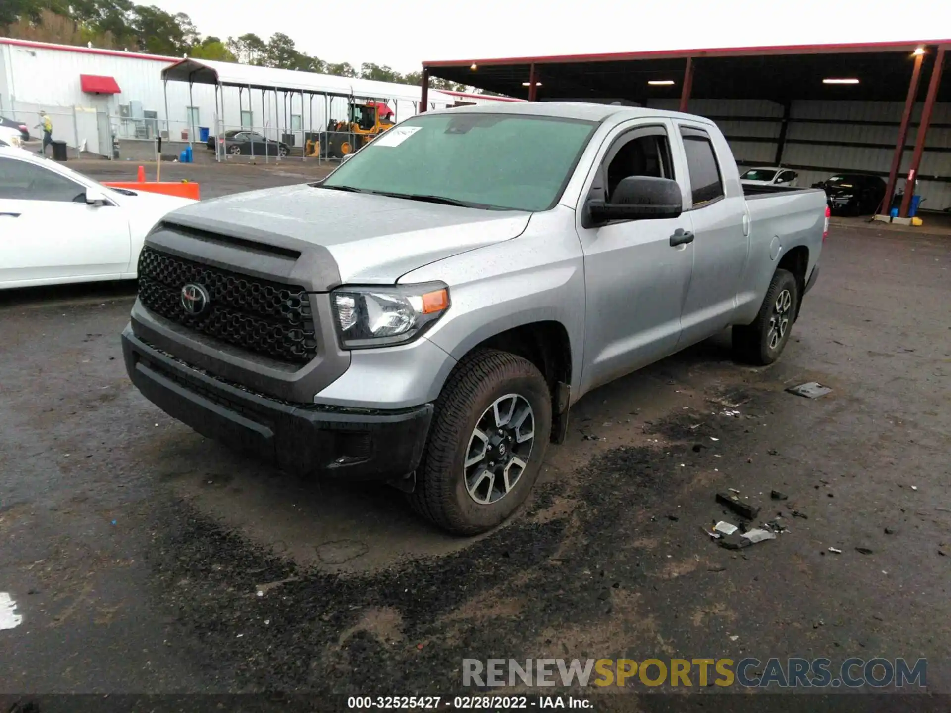 2 Photograph of a damaged car 5TFUY5F15MX004226 TOYOTA TUNDRA 4WD 2021