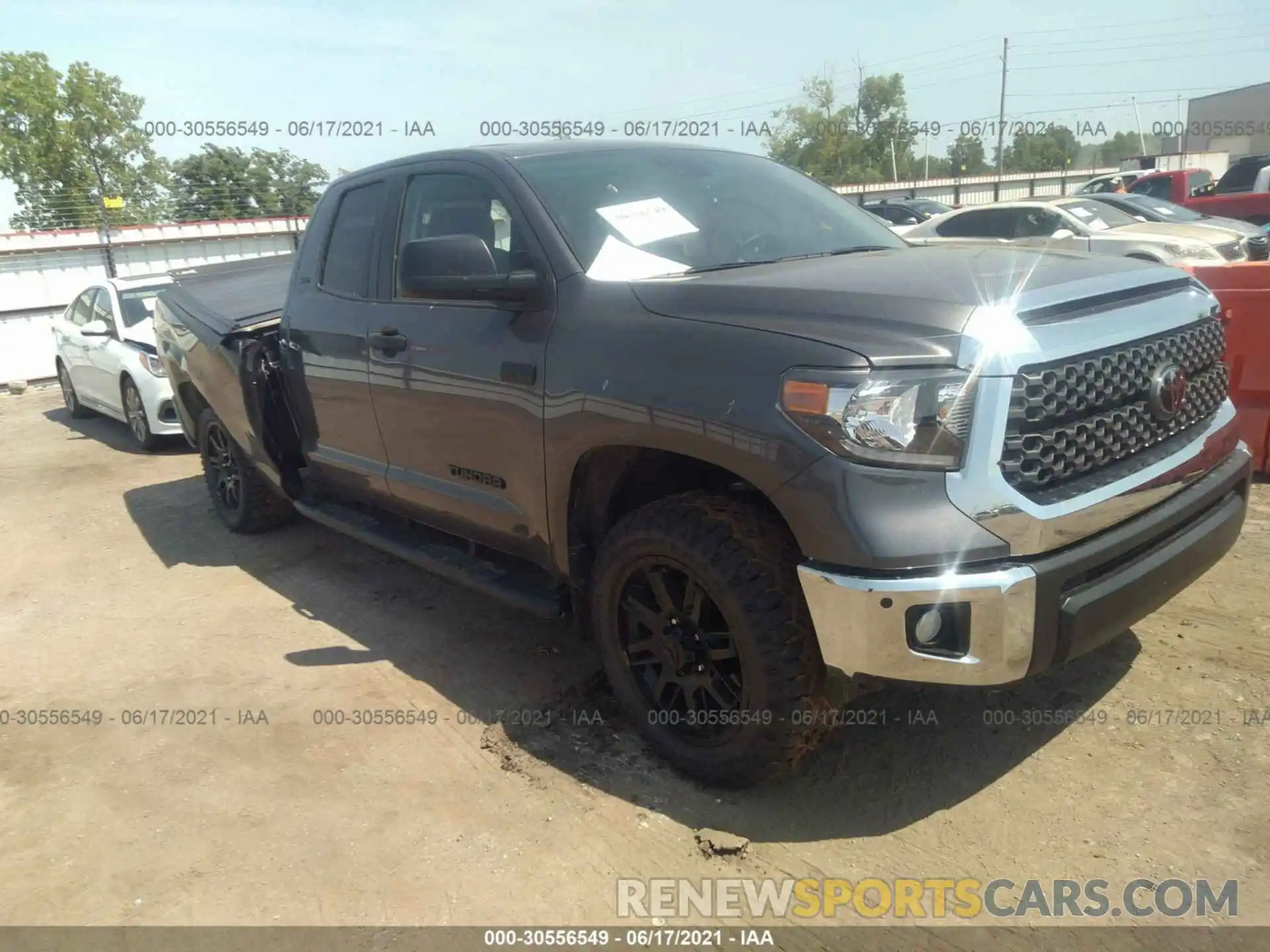 1 Photograph of a damaged car 5TFUY5F15MX012293 TOYOTA TUNDRA 4WD 2021