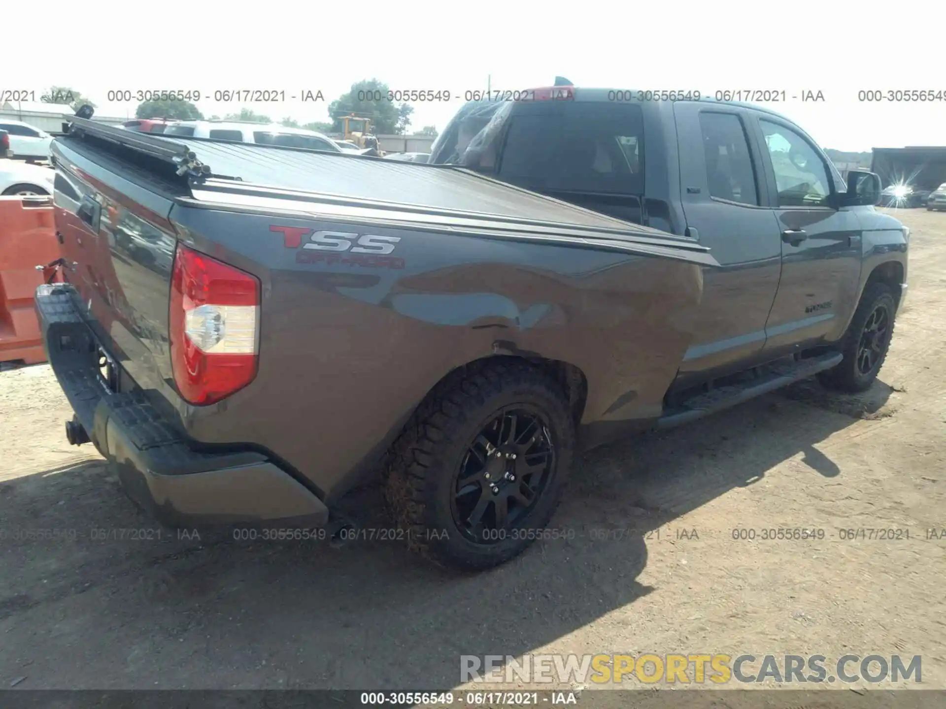 4 Photograph of a damaged car 5TFUY5F15MX012293 TOYOTA TUNDRA 4WD 2021