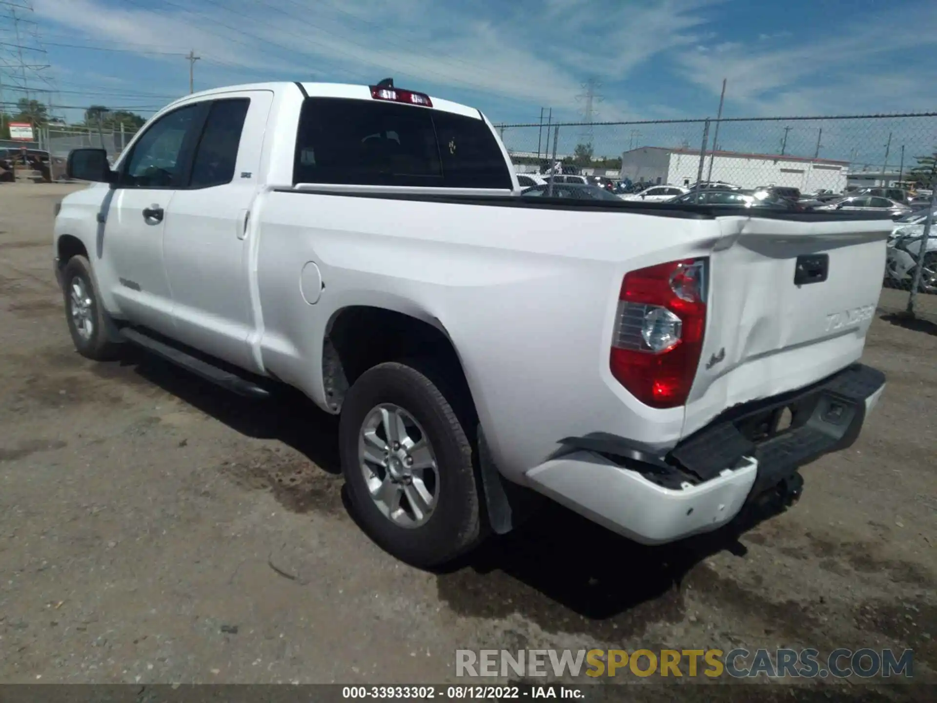 3 Photograph of a damaged car 5TFUY5F15MX988980 TOYOTA TUNDRA 4WD 2021