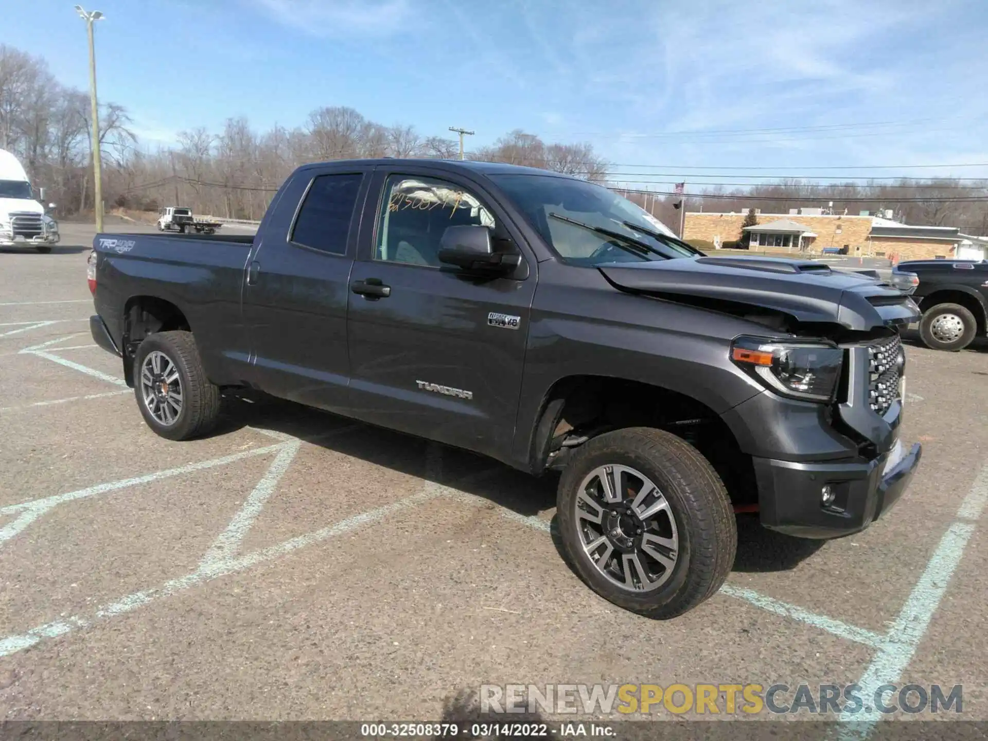 1 Photograph of a damaged car 5TFUY5F17MX007709 TOYOTA TUNDRA 4WD 2021