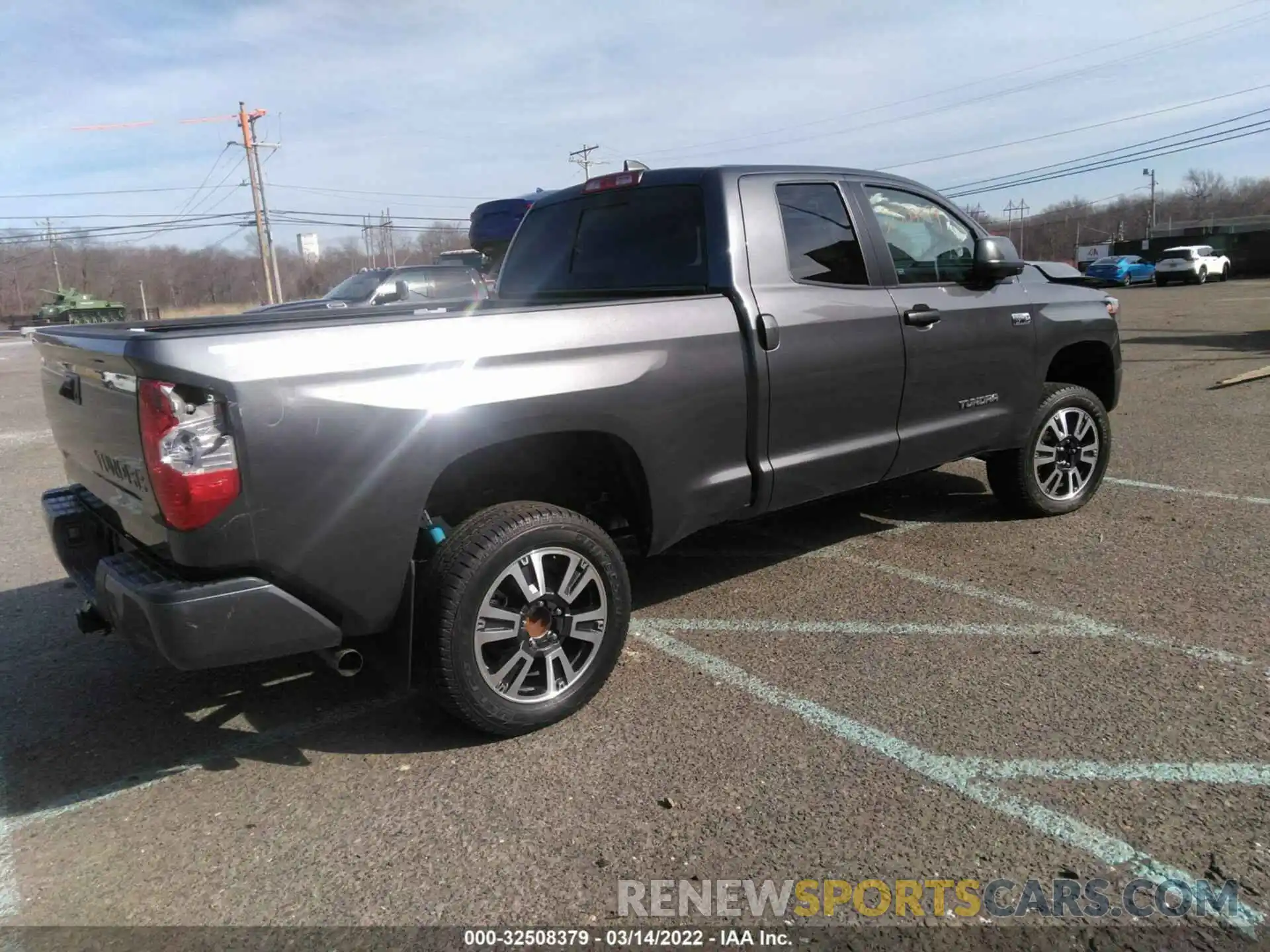 4 Photograph of a damaged car 5TFUY5F17MX007709 TOYOTA TUNDRA 4WD 2021